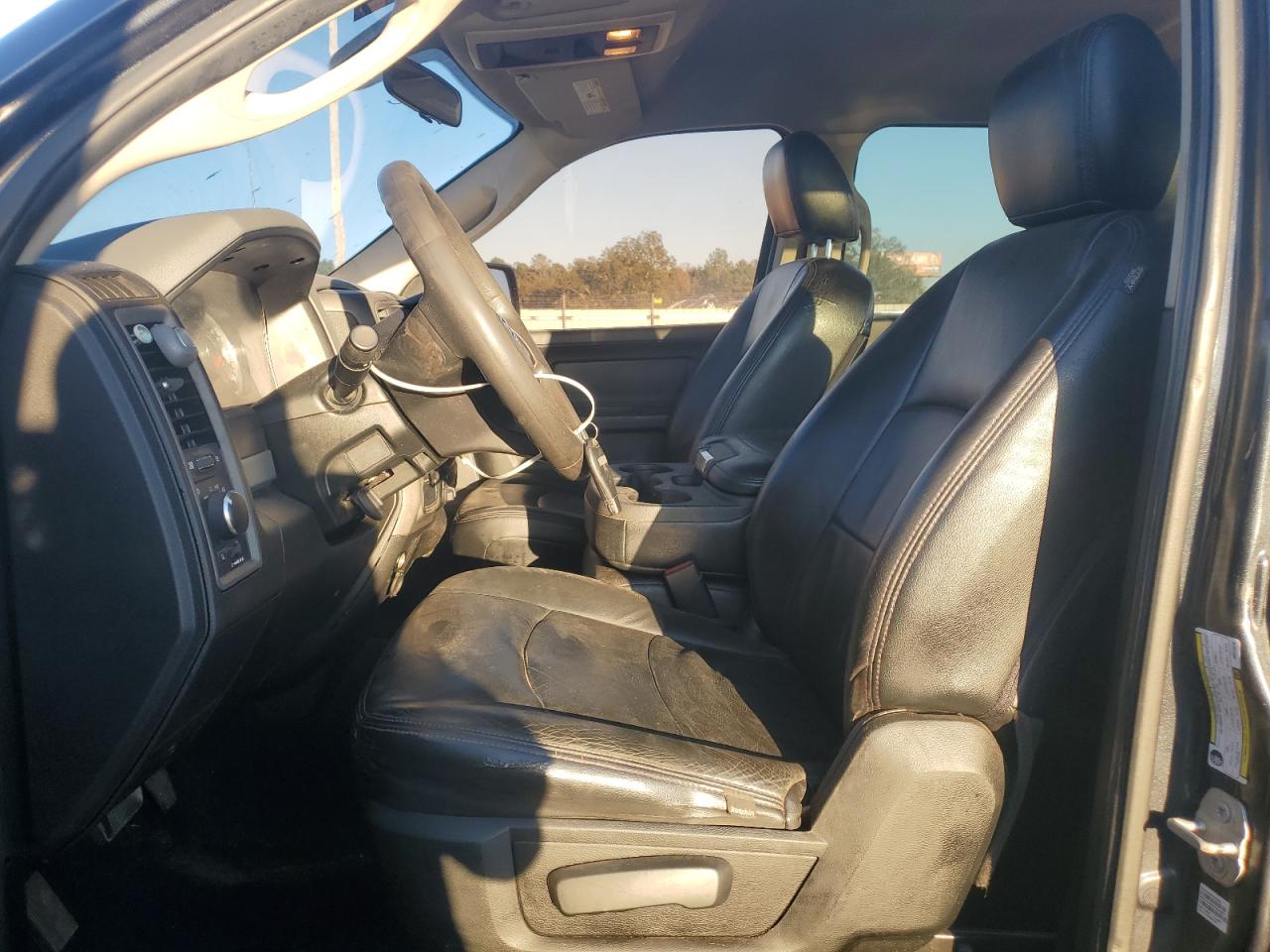 2018 RAM 2500 VIN 3C6UR5CLXJG417219 Copart auction photo, front end / rear end damage thumbnail 7