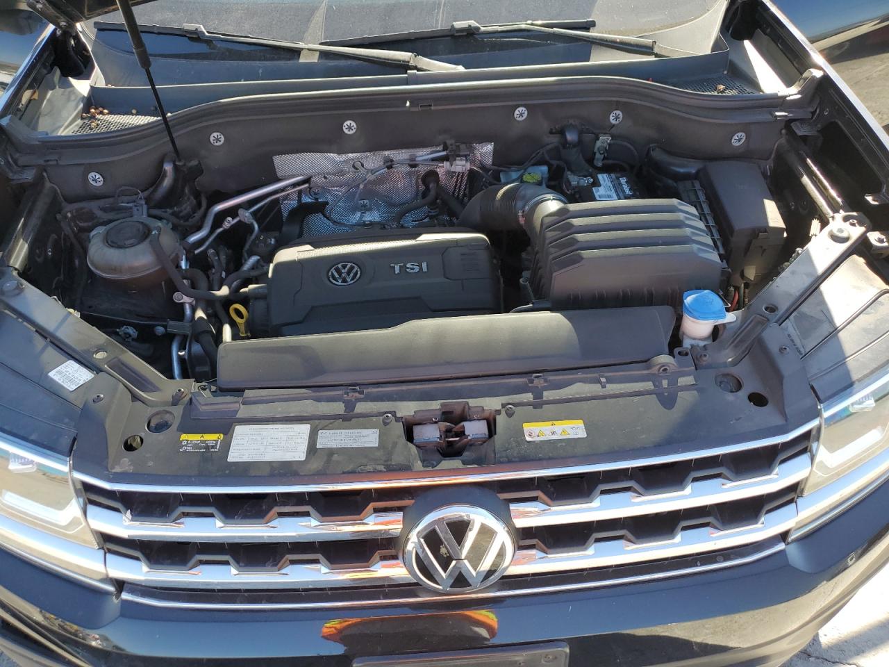 2018 Volkswagen Atlas VIN 1V2DP2CA0JC598585 Copart auction photo, side / rear end damage thumbnail 13