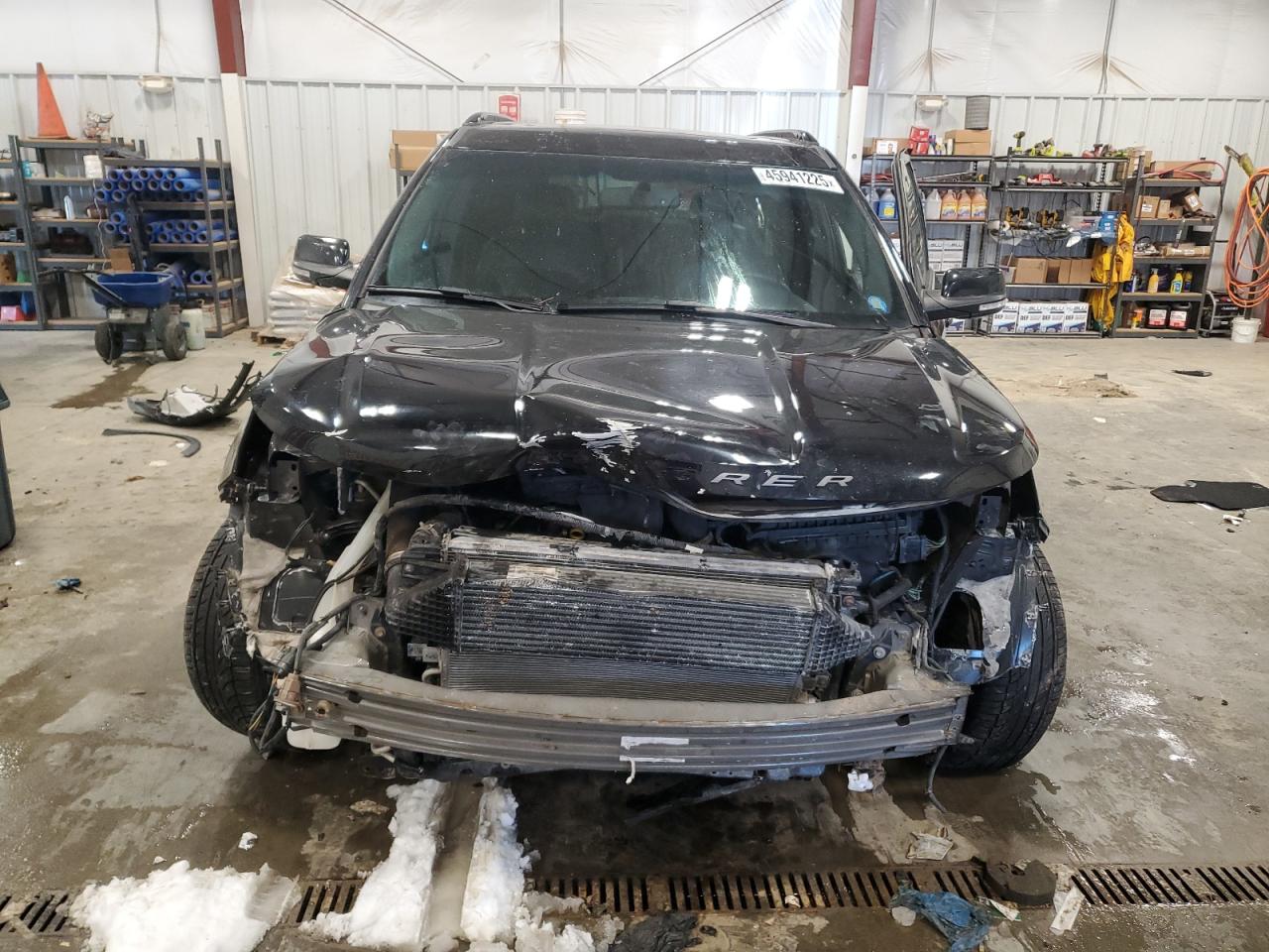 2016 Ford Explorer VIN 1FM5K8GT3GGB03084 Copart auction photo, front end / side damage thumbnail 5