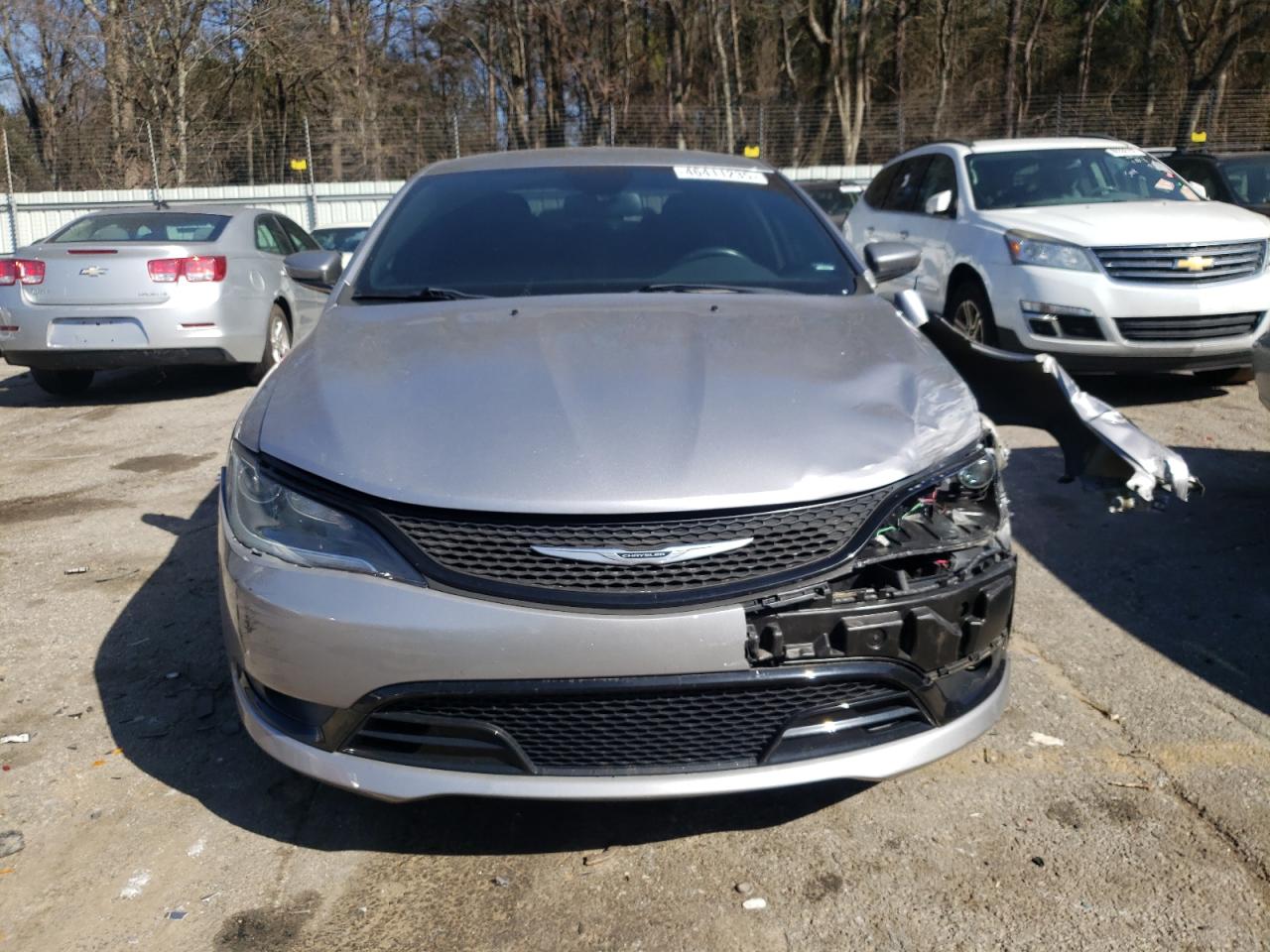 2016 Chrysler 200 VIN 1C3CCCBB7GN124384 Copart auction photo, front end damage thumbnail 5
