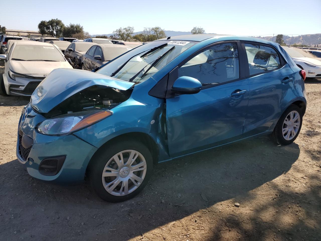 2012 Mazda 2 VIN JM1DE1KZ0C0150392