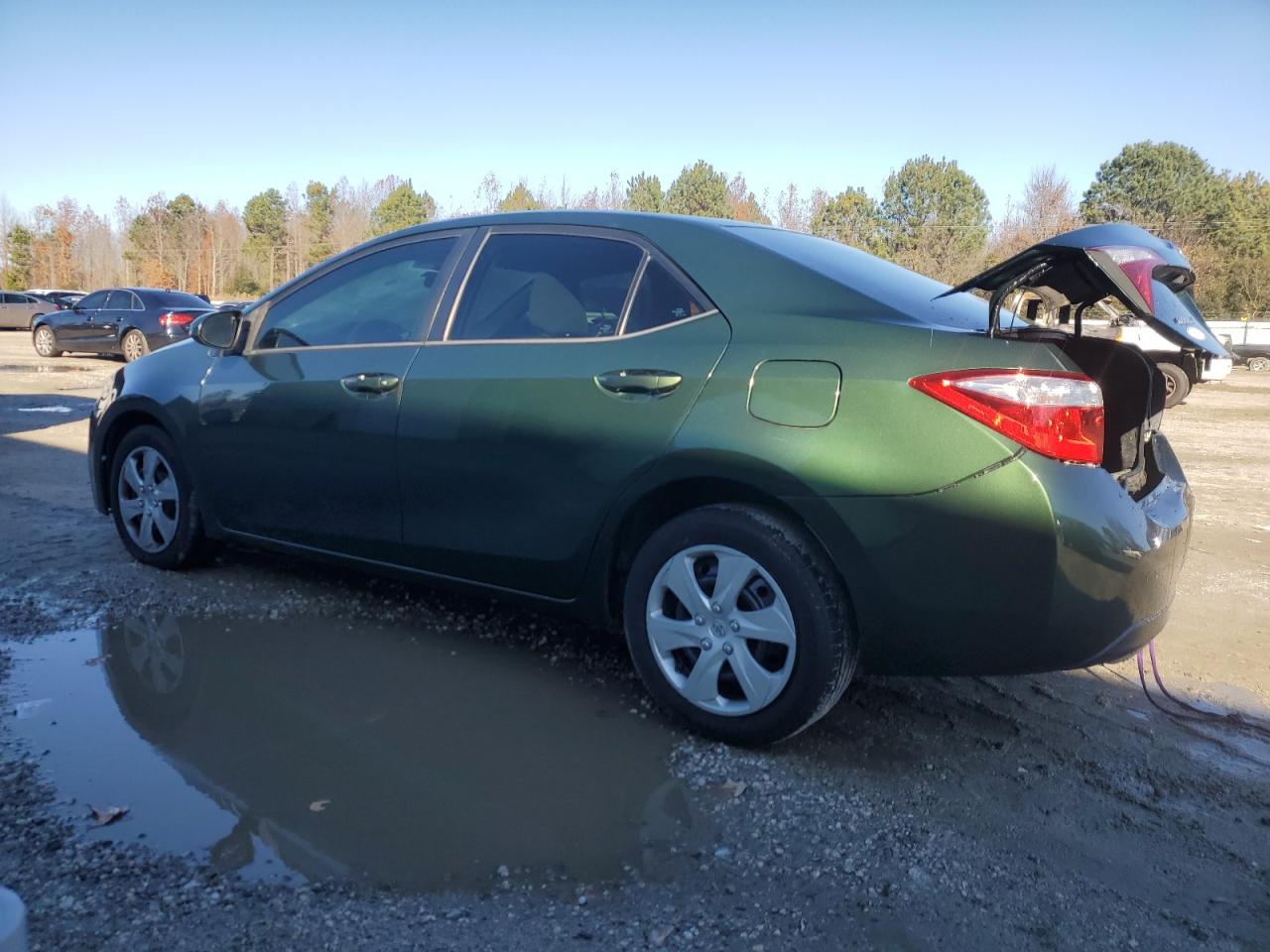 2015 Toyota Corolla VIN 2T1BURHE0FC317812 Copart auction photo, rear end / minor dent/scratches damage thumbnail 2