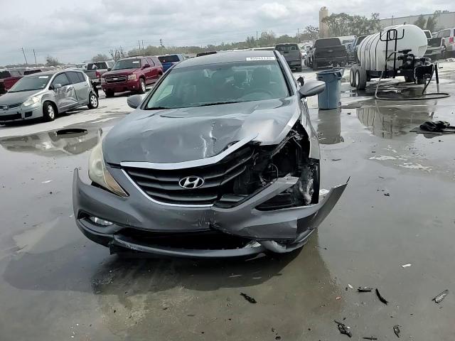 2013 Hyundai Sonata VIN 5NPEB4AC3DH779175 Copart auction photo, front end damage thumbnail 13