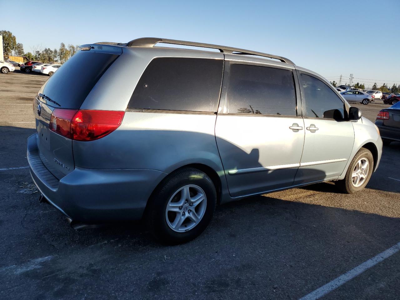 2006 Toyota Sienna VIN 5TDZA23CX6S401695 Copart auction photo, side damage thumbnail 3