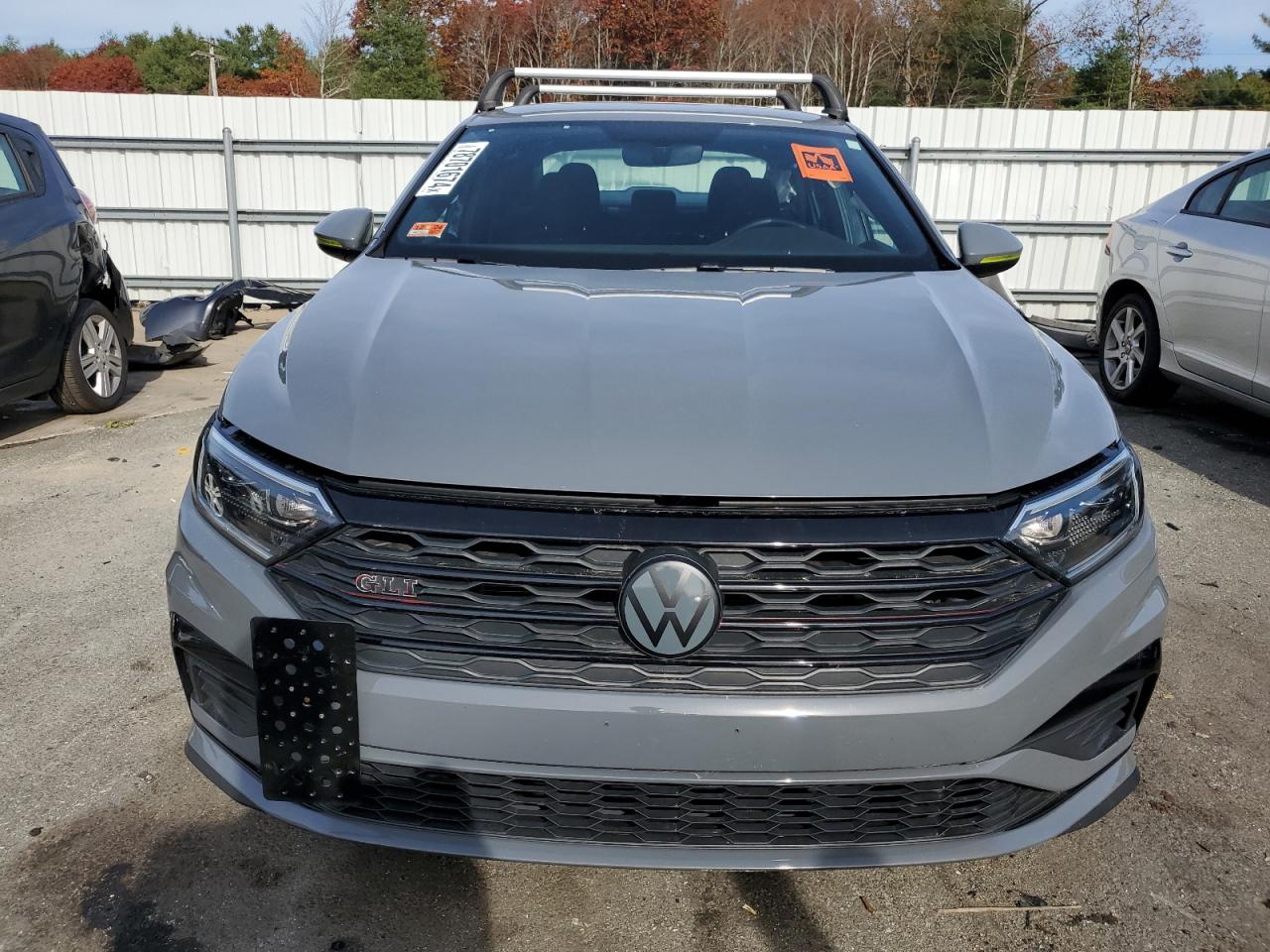 2019 Volkswagen Jetta VIN 3VW5T7BU1KM186389 Copart auction photo, side / minor dent/scratches damage thumbnail 5