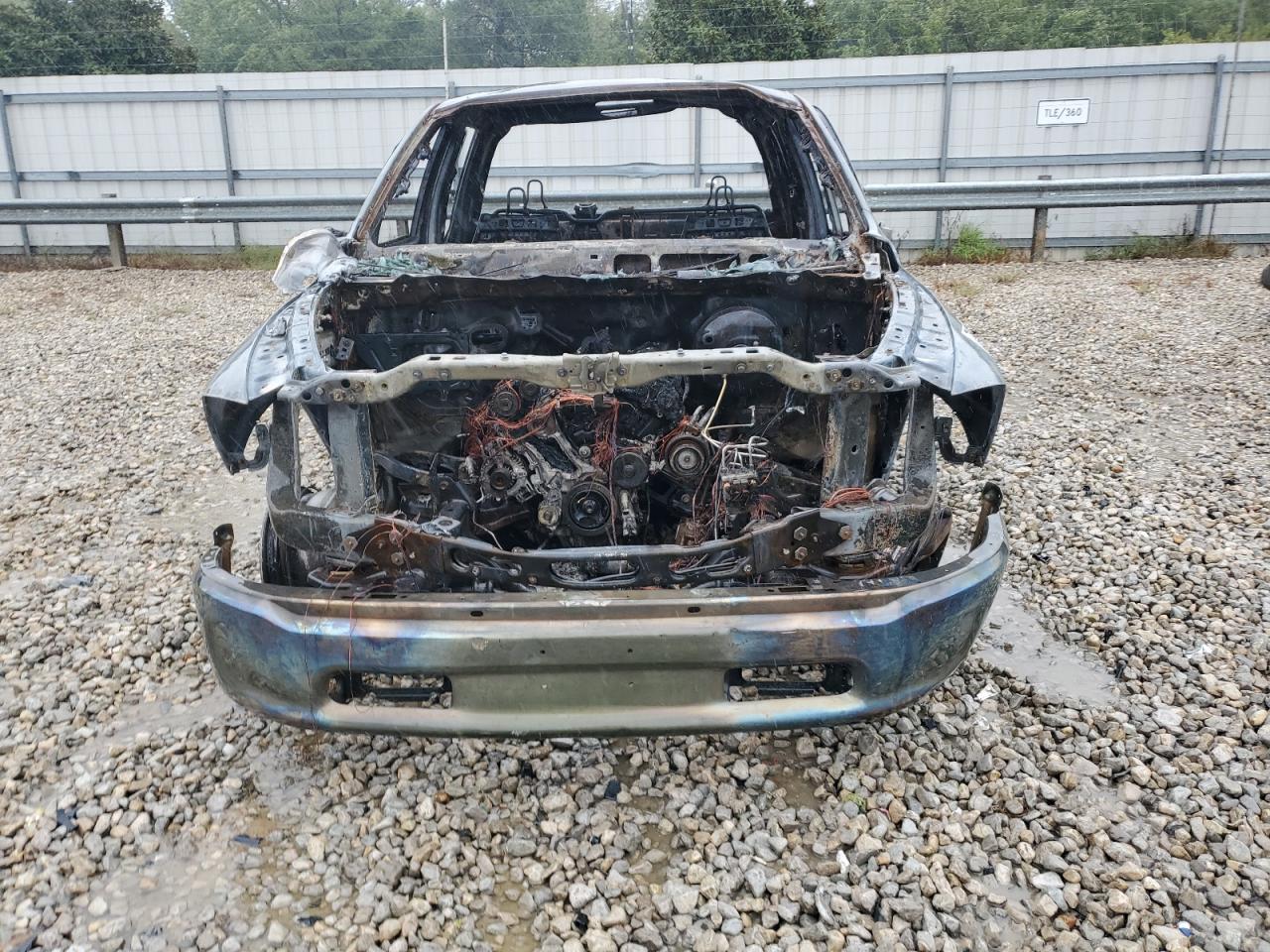 2018 RAM 1500 VIN 1C6RR6FG6JS195412 Copart auction photo, burn / replaced vin damage thumbnail 5