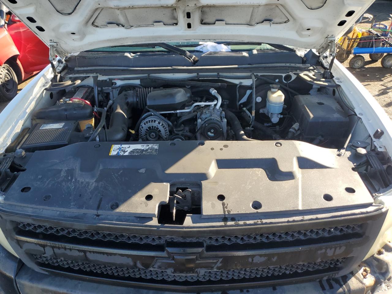 2009 Chevrolet Silverado VIN 1GCEC14X39Z106008 Copart auction photo, side / front end damage thumbnail 11