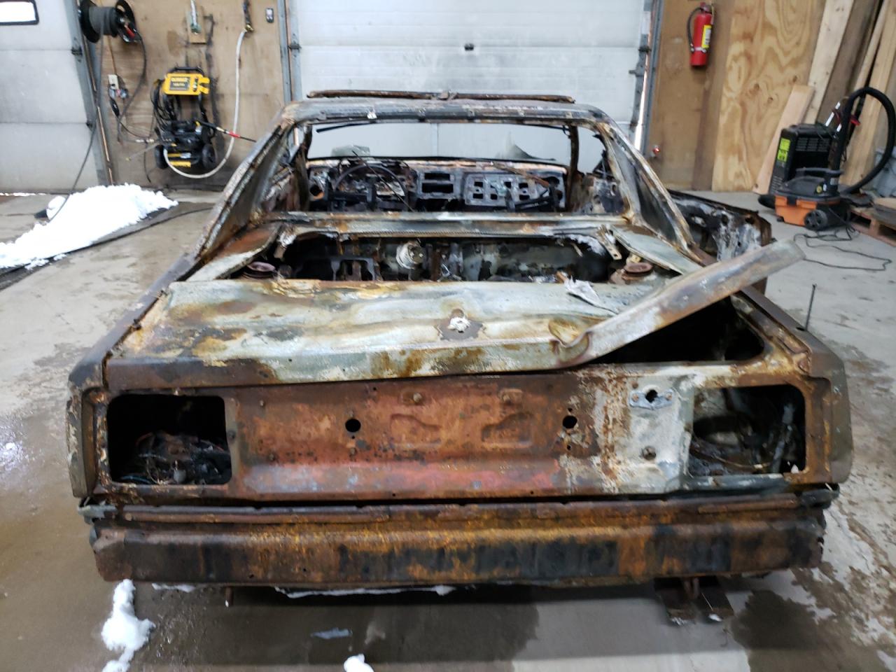 1988 Toyota MR2 VIN JT2AW16J7J0125323 Copart auction photo, burn / missing/altered vin damage thumbnail 6