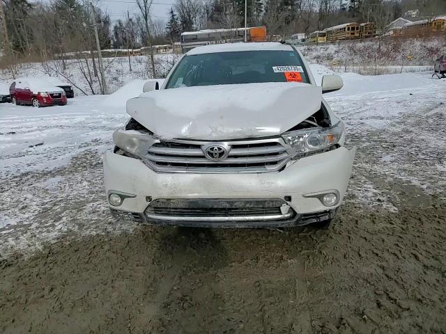 2012 Toyota Highlander VIN 5TDBK3EH7CS133696 Copart auction photo, biohazard/chemical damage thumbnail 12