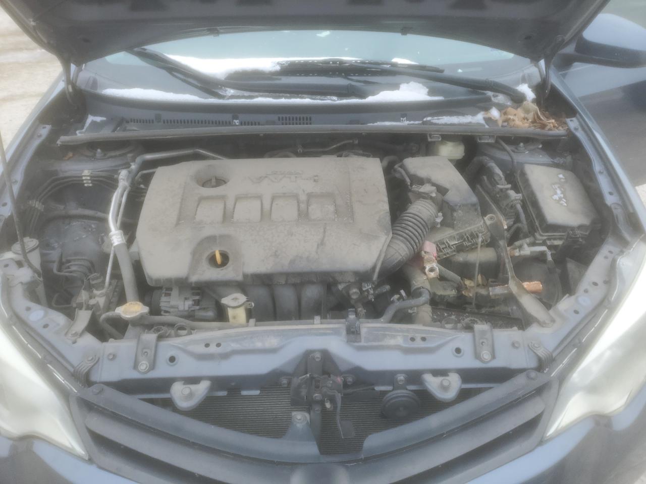 2015 Toyota Corolla VIN 5YFBURHEXFP208421 Copart auction photo, front end / minor dent/scratches damage thumbnail 11