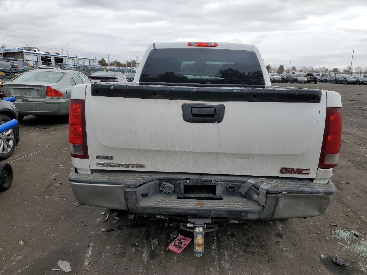 2011 GMC Sierra VIN 3GTP2UEA0BG150044 Copart auction photo, front end damage thumbnail 6