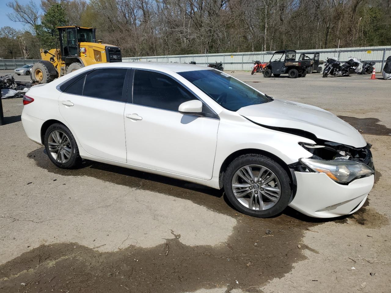 2016 Toyota Camry VIN 4T1BF1FK2GU137932 Copart auction photo, front end damage thumbnail 4
