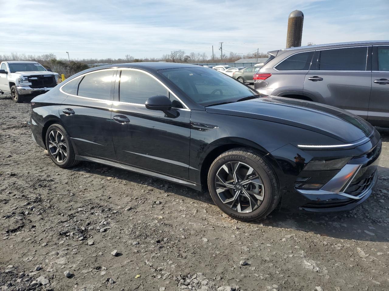 2024 Hyundai Sonata VIN KMHL64JA8RA369363 Copart auction photo, undercarriage damage thumbnail 4