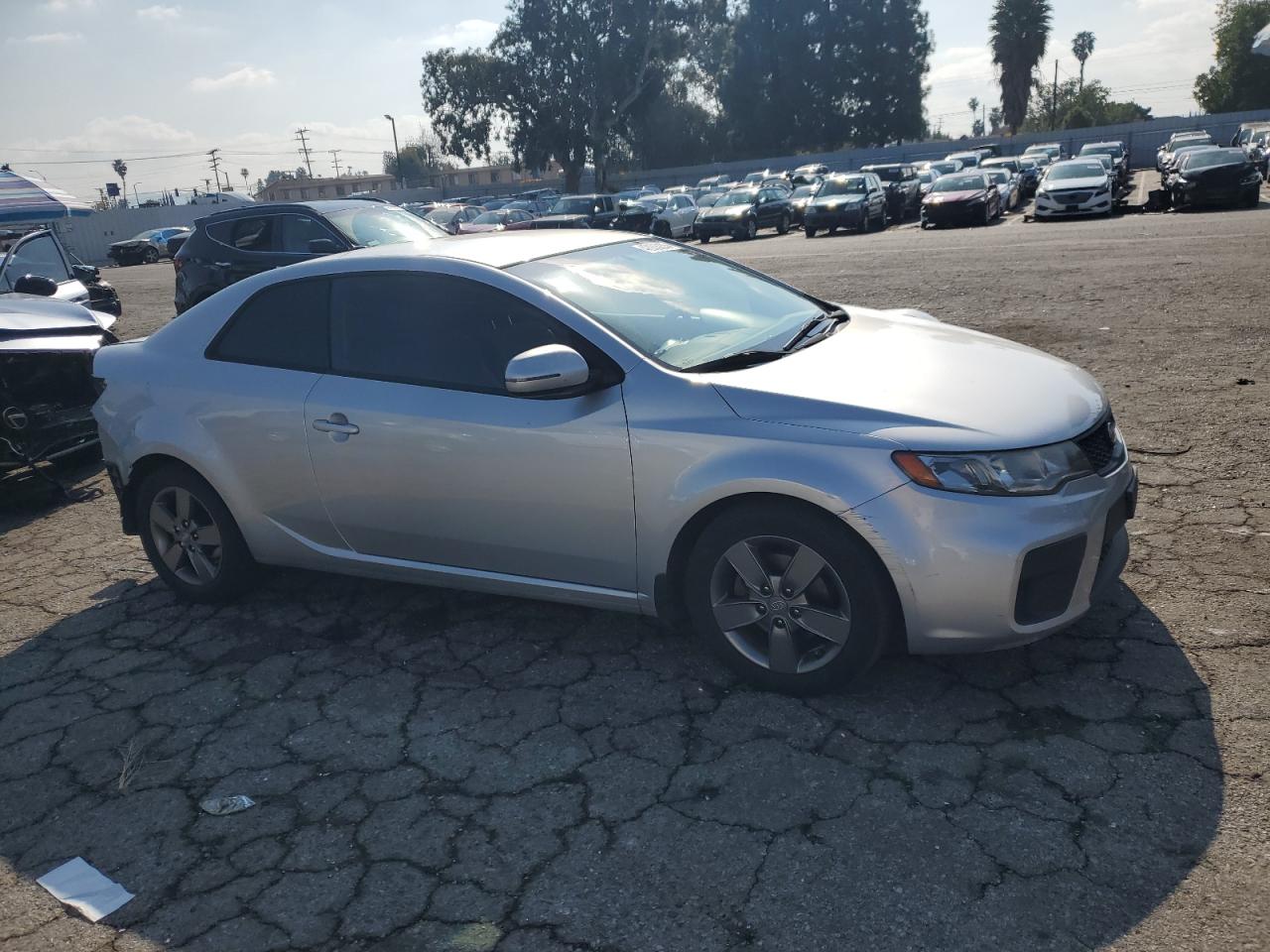 2012 KIA Forte VIN KNAFU6A2XC5639816 Copart auction photo, rear end / minor dent/scratches damage thumbnail 4