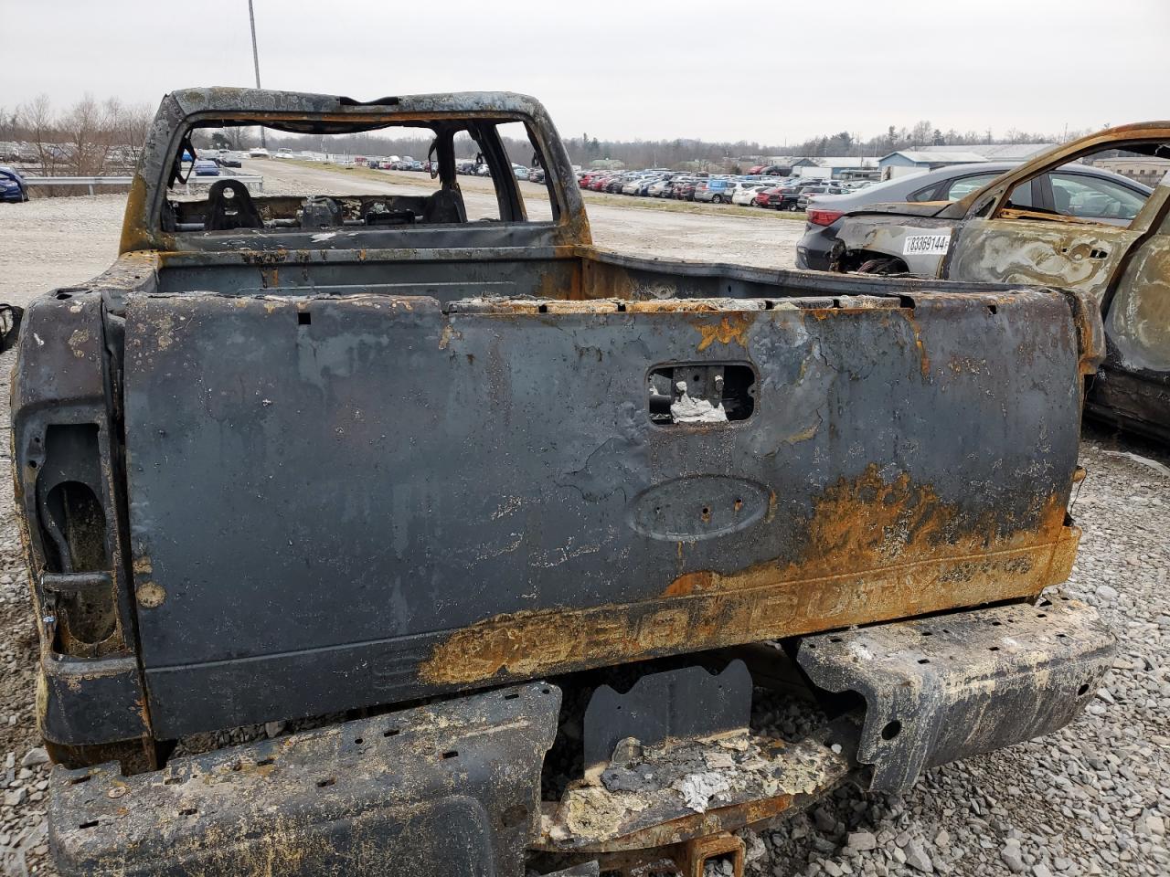 2008 Ford F350 VIN 1FTWW33R88EB71100 Copart auction photo, burn damage thumbnail 6