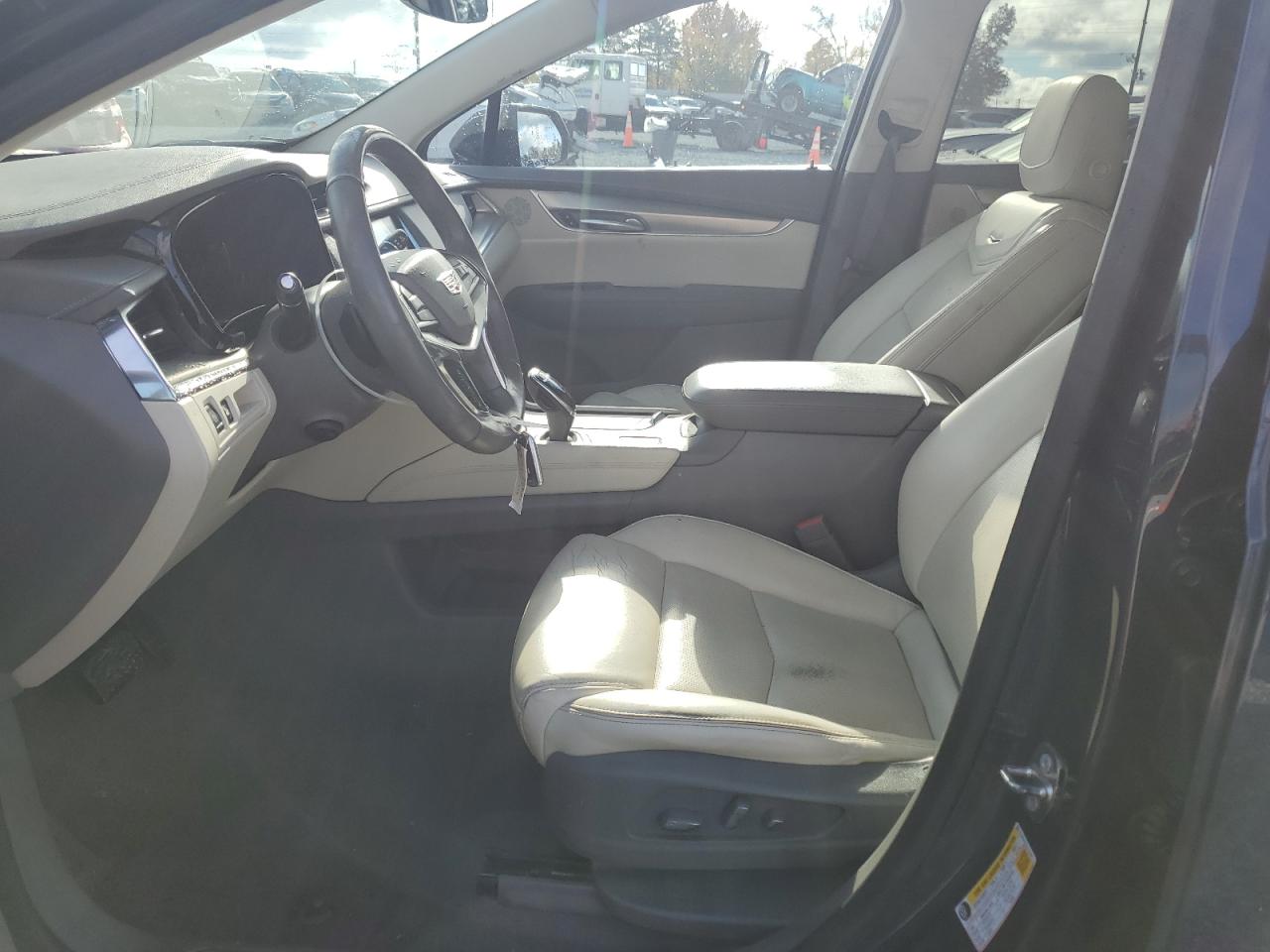 2018 Cadillac XT5 VIN 1GYKNCRS3JZ127364 Copart auction photo, front end damage thumbnail 7