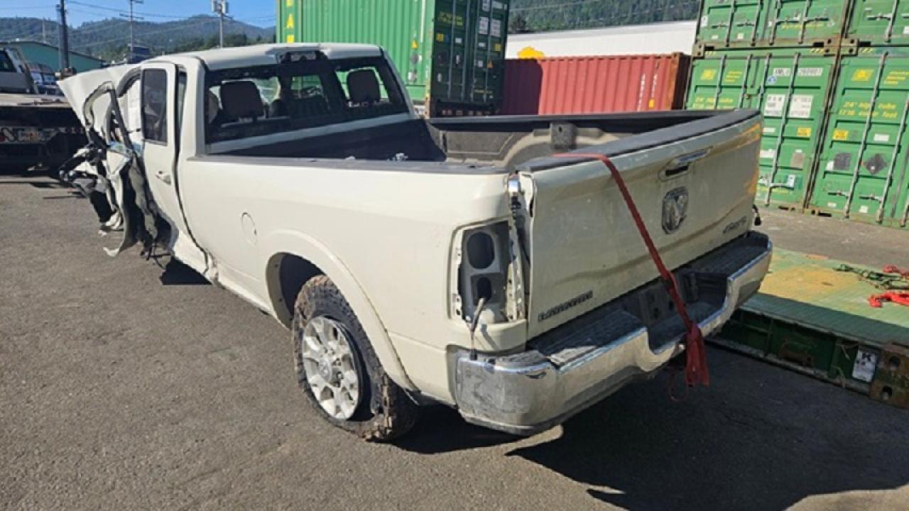 2022 RAM 3500 VIN 3C63R3JL6NG107786 Copart auction photo, all over damage thumbnail 3