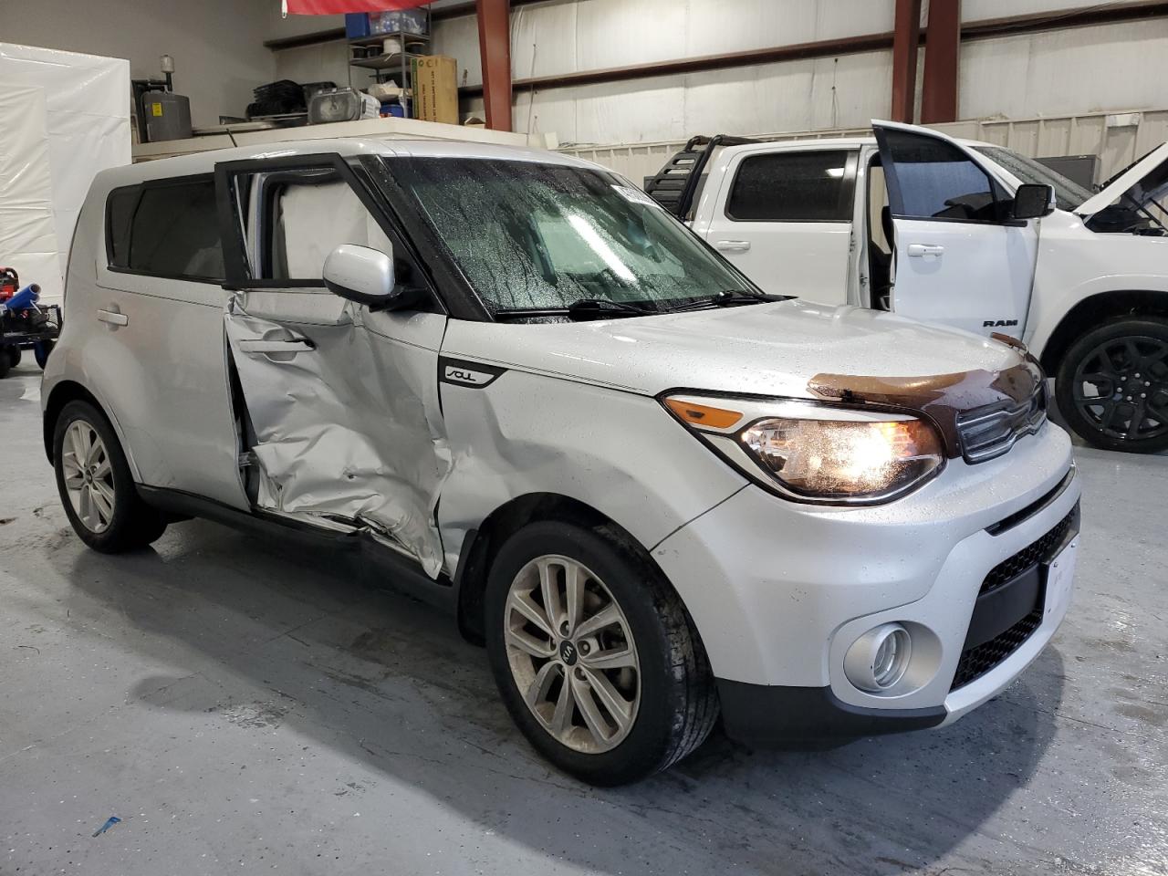 2017 KIA Soul VIN KNDJP3A57H7450954 Copart auction photo, side damage thumbnail 4