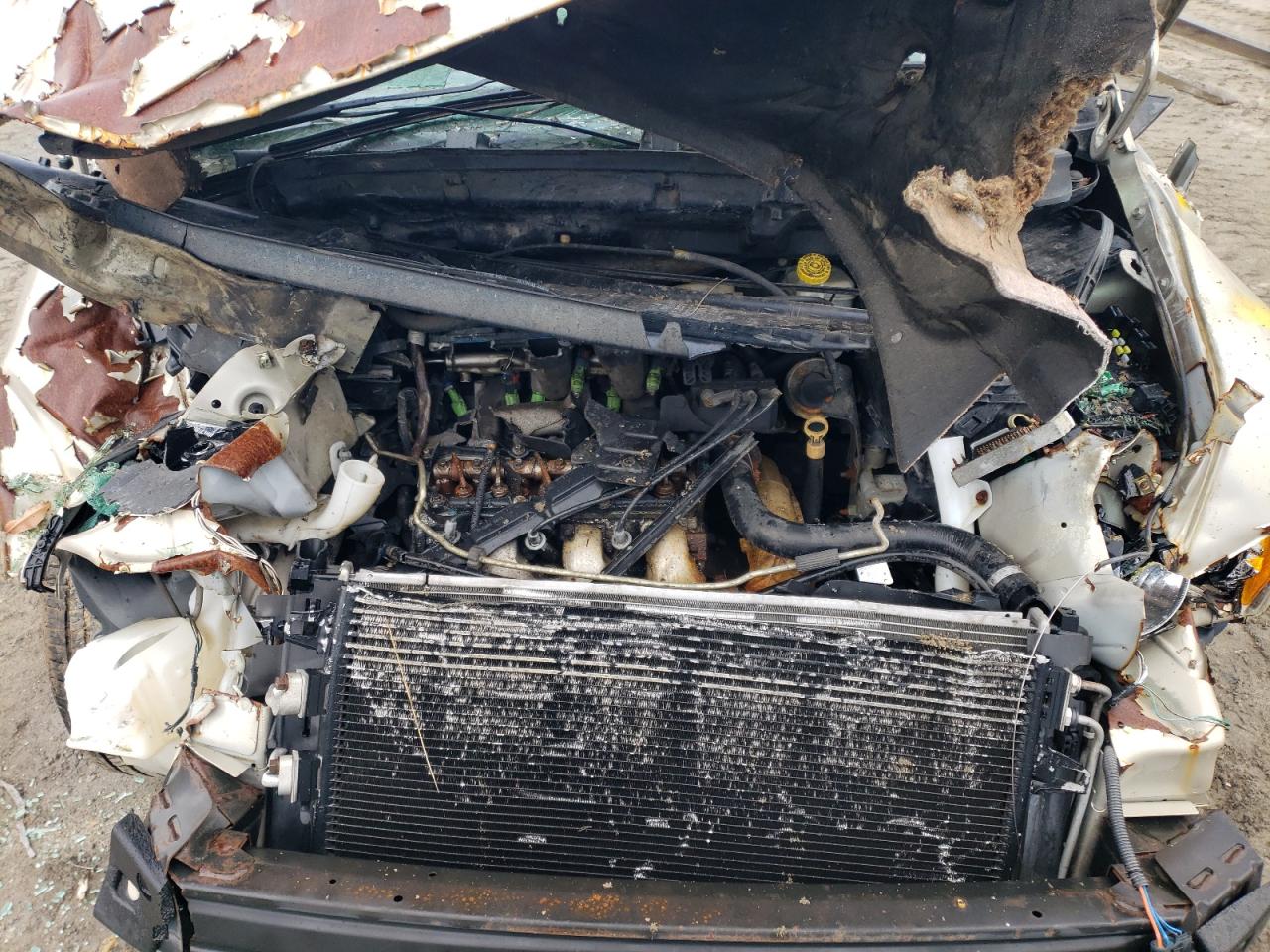 2005 Chrysler Town & Country VIN 2C4GP44R25R551022 Copart auction photo, all over / front end damage thumbnail 12