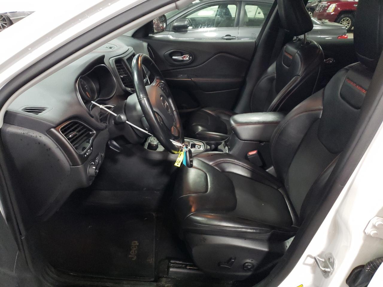2019 Jeep Cherokee VIN 1C4PJMBX0KD471218 Copart auction photo, rear end damage thumbnail 7