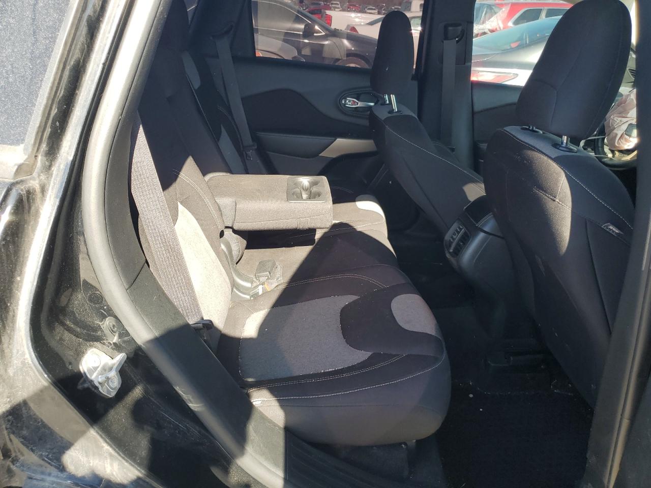 2018 Jeep Grand Cherokee VIN 1C4PJMCB0JD562619 Copart auction photo, front end damage thumbnail 10