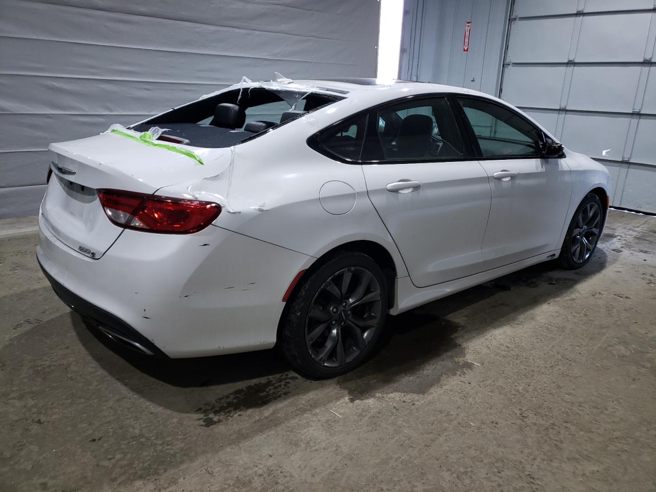 2015 Chrysler 200 VIN 1C3CCCDG4FN648485 Copart auction photo, rear end / side damage thumbnail 3