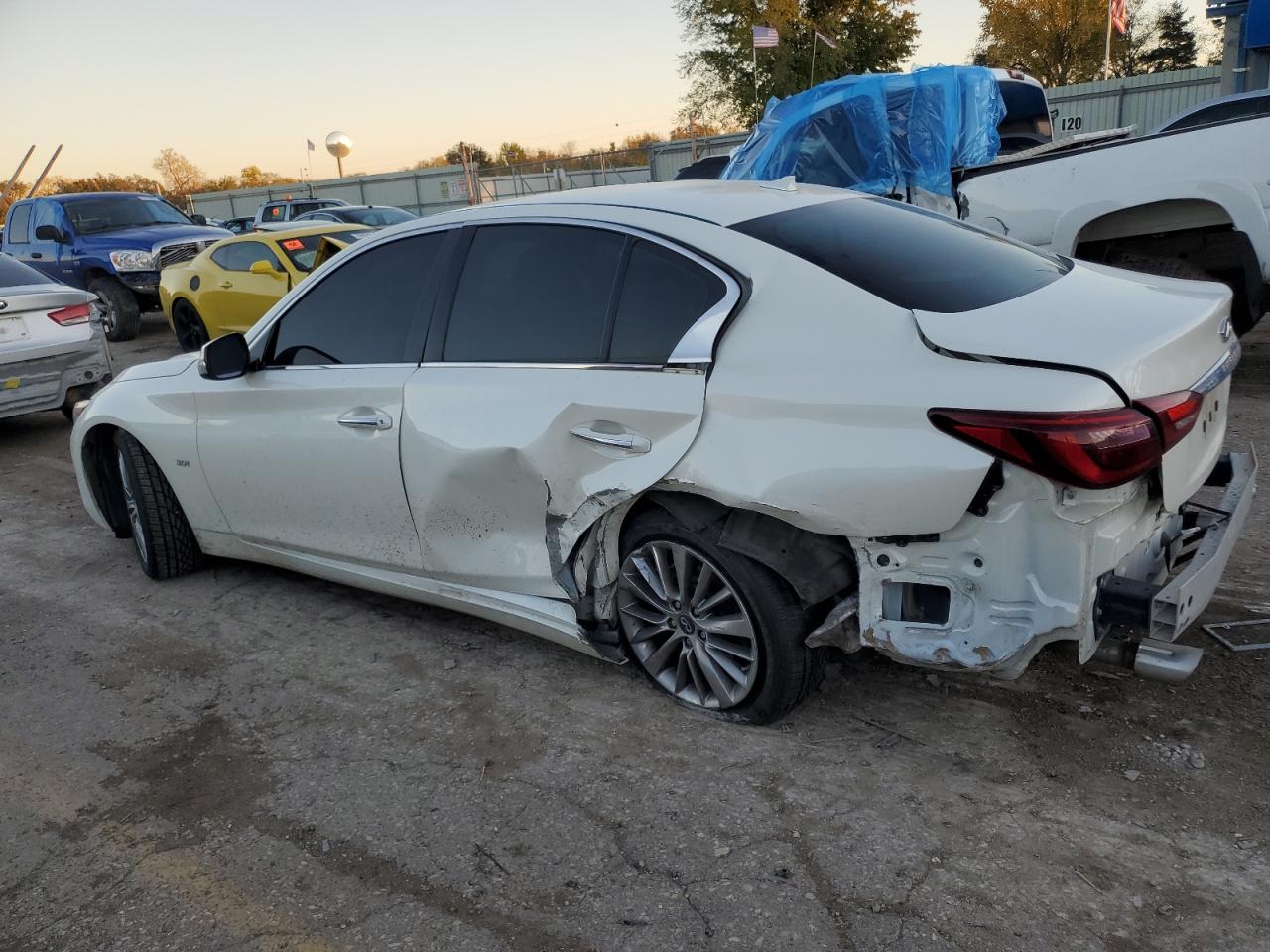 2018 Infiniti Q50 VIN JN1EV7AP2JM353607 Copart auction photo, side / rear end damage thumbnail 2