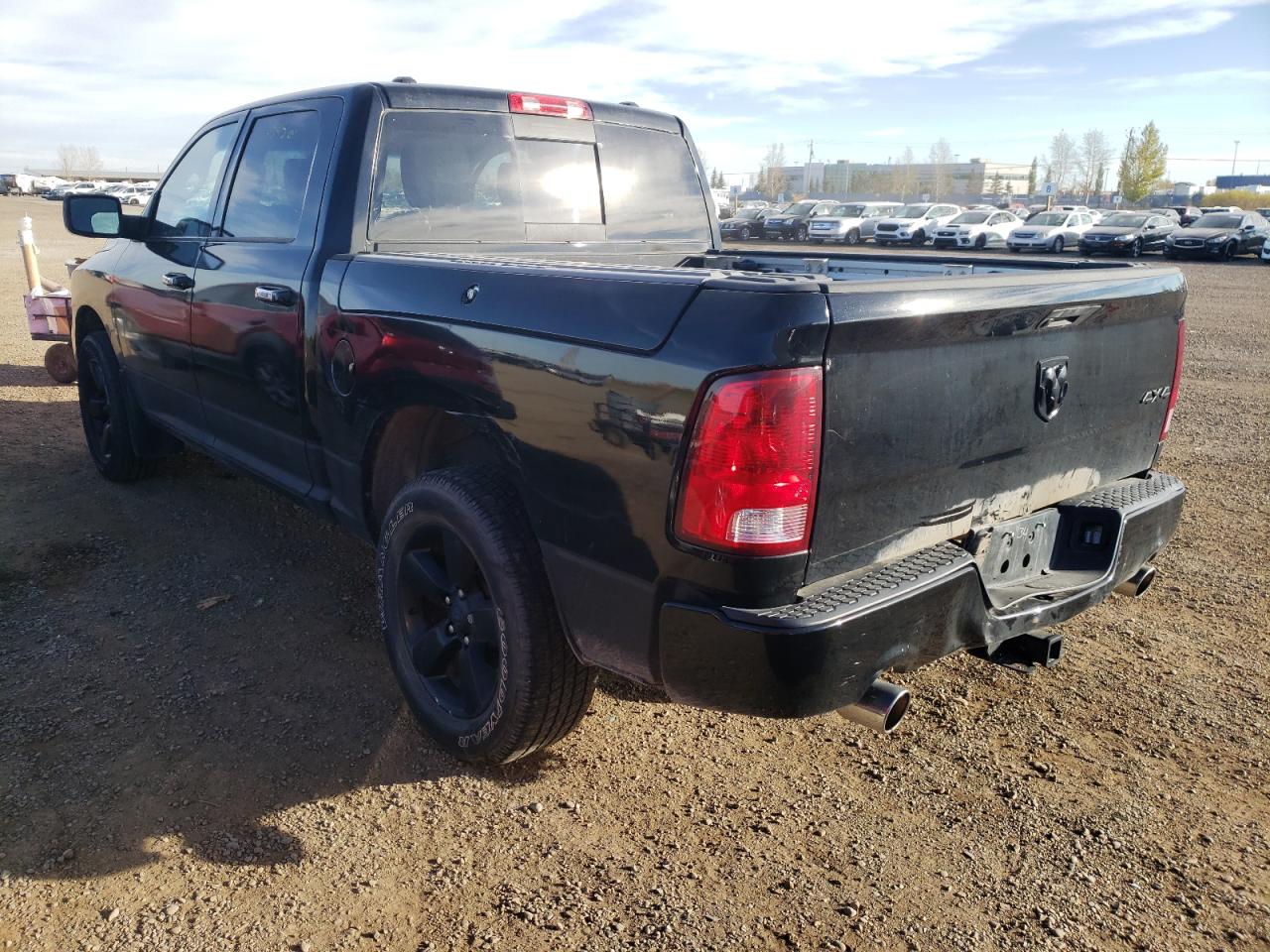 2019 RAM 1500 VIN 1C6RR7LT3KS744346 Copart auction photo, vandalism / front end damage thumbnail 3