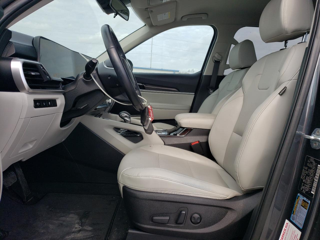 2023 KIA Telluride VIN 5XYP64GCXPG346176 Copart auction photo, rear end / minor dent/scratches damage thumbnail 7