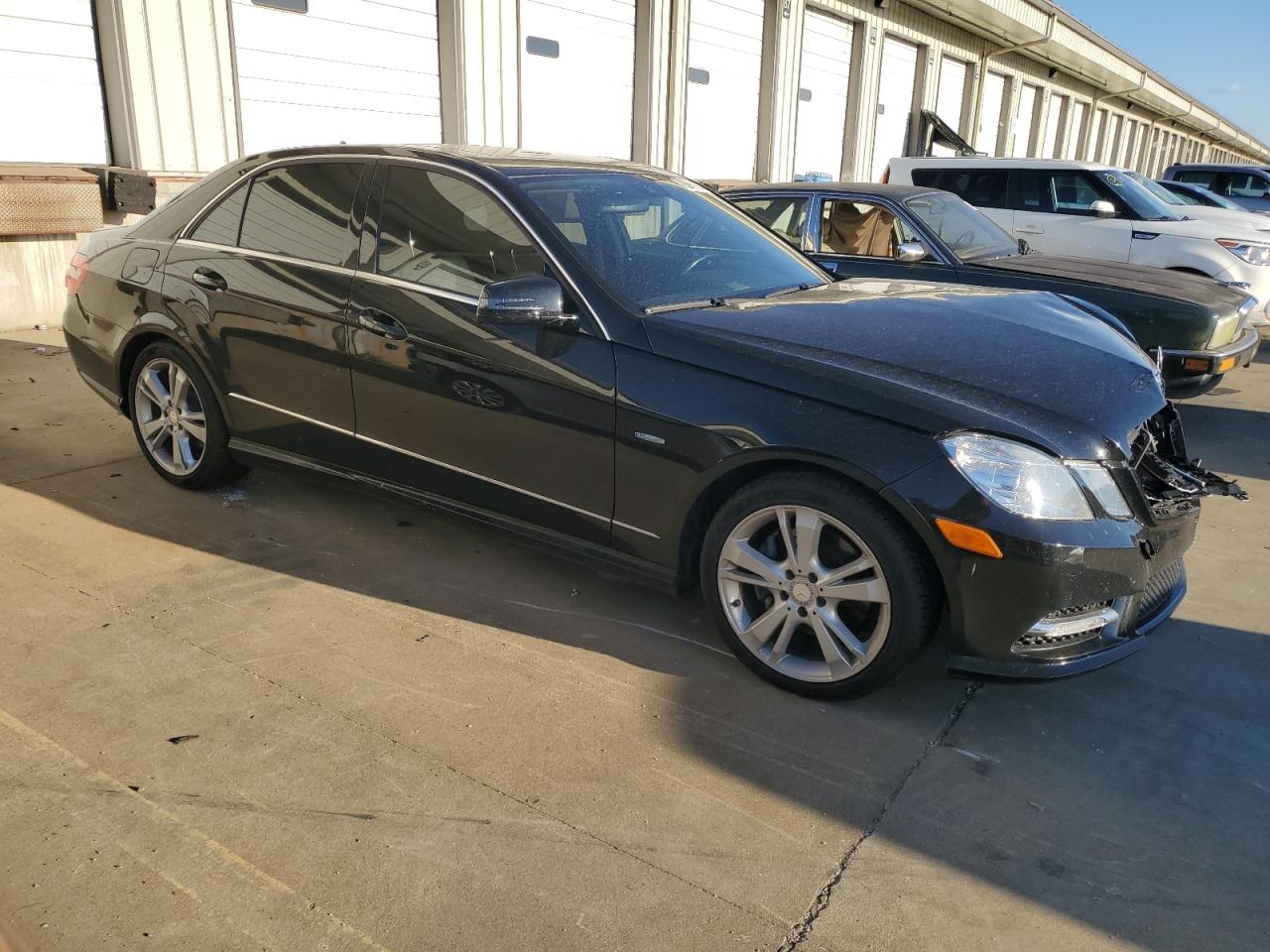 2012 Mercedes-Benz E-klasse VIN WDDHF8JB0CA564266 Copart auction photo, front end damage thumbnail 4