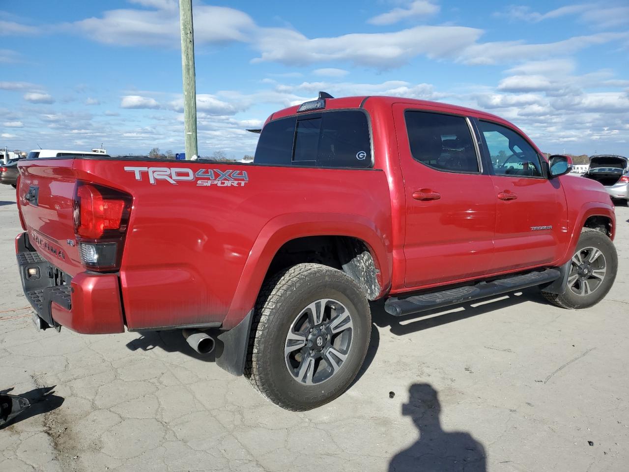 2019 Toyota Tacoma VIN 3TMCZ5AN3KM191228 Copart auction photo, front end damage thumbnail 3