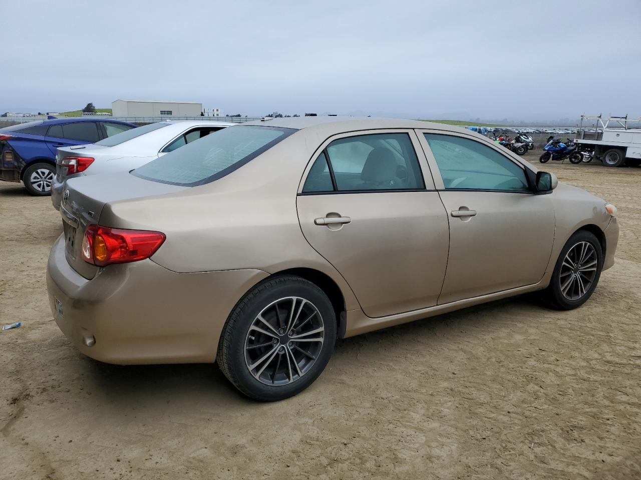 2009 Toyota Corolla VIN 2T1BU40E79C185294 Copart auction photo, front end / side damage thumbnail 3
