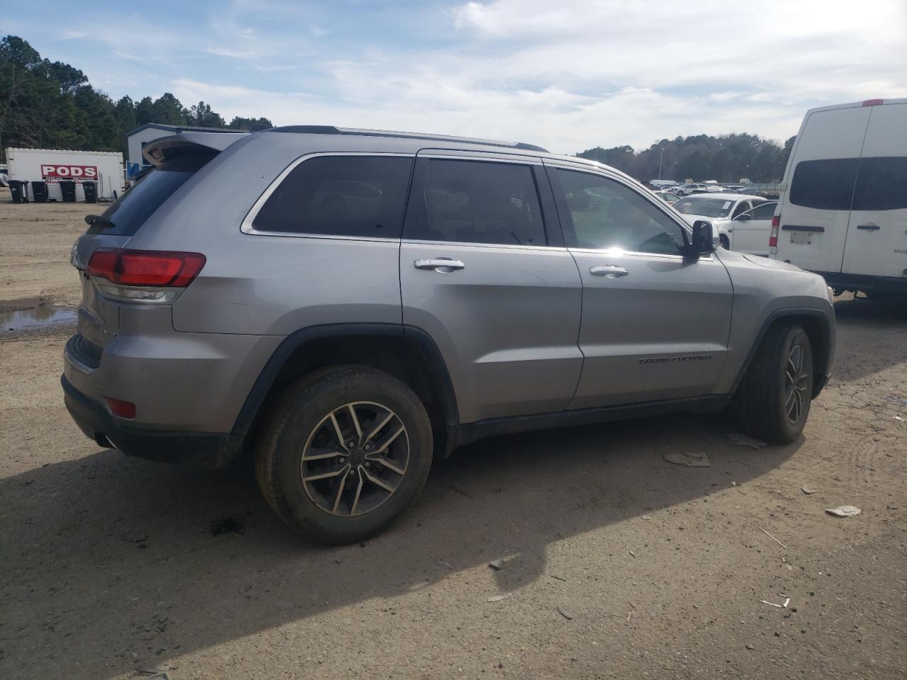 2021 Jeep Grand Cherokee VIN 1C4RJEBGXMC678996 Copart auction photo, side / front end damage thumbnail 3