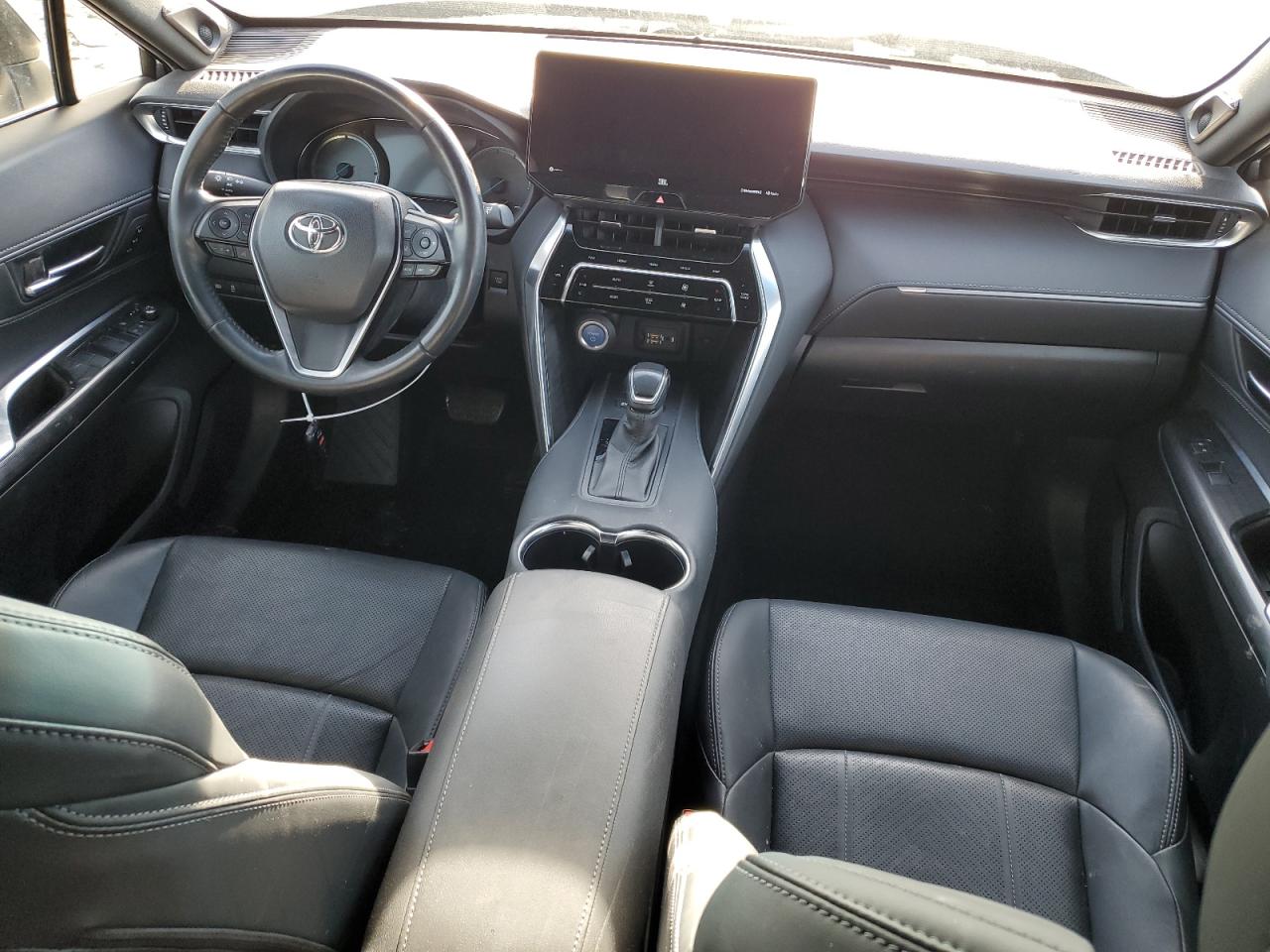 2021 Toyota Venza VIN JTEAAAAH4MJ048673 Copart auction photo, front end damage thumbnail 8