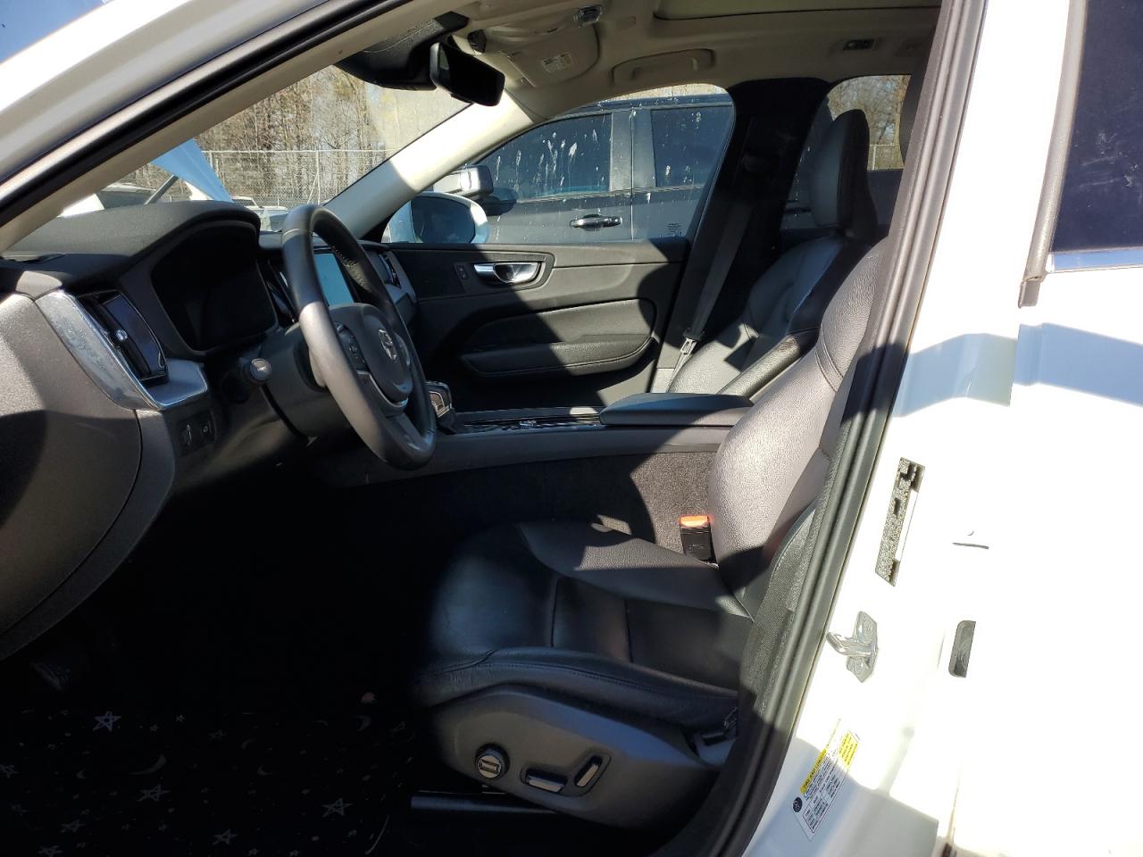 2021 Volvo XC60 VIN YV4102DK3M1760366 Copart auction photo, front end / minor dent/scratches damage thumbnail 7