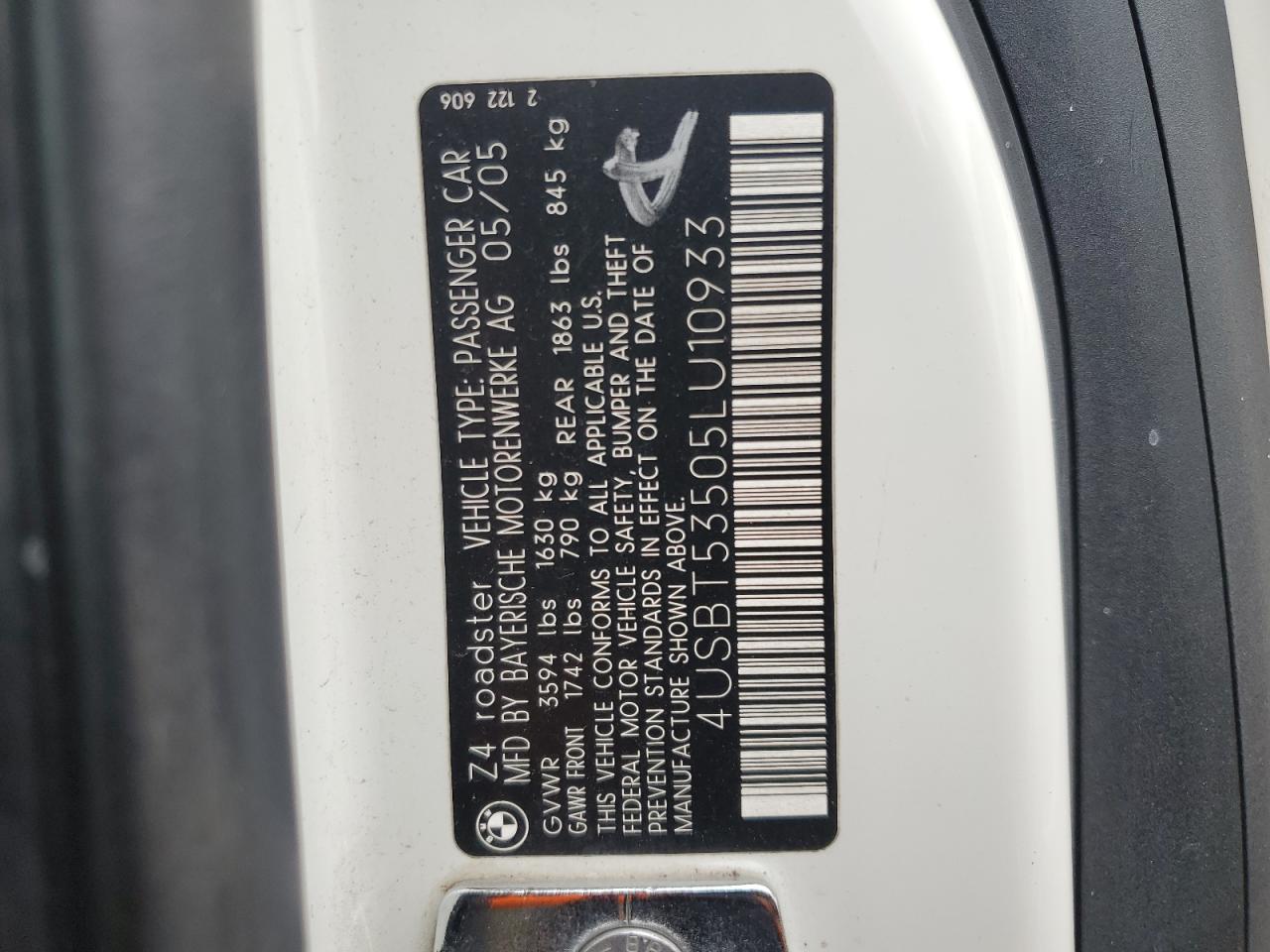 2005 BMW Z4 VIN 4USBT53505LU10933 Copart auction photo, front end damage thumbnail 12