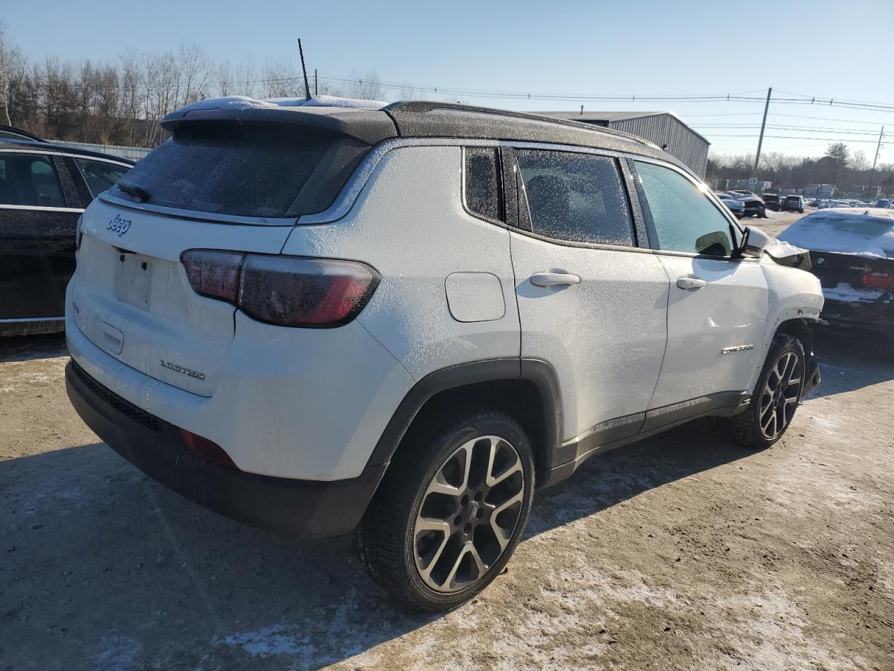 2018 Jeep Compass VIN 3C4NJDCB1JT483591 Copart auction photo, front end damage thumbnail 3