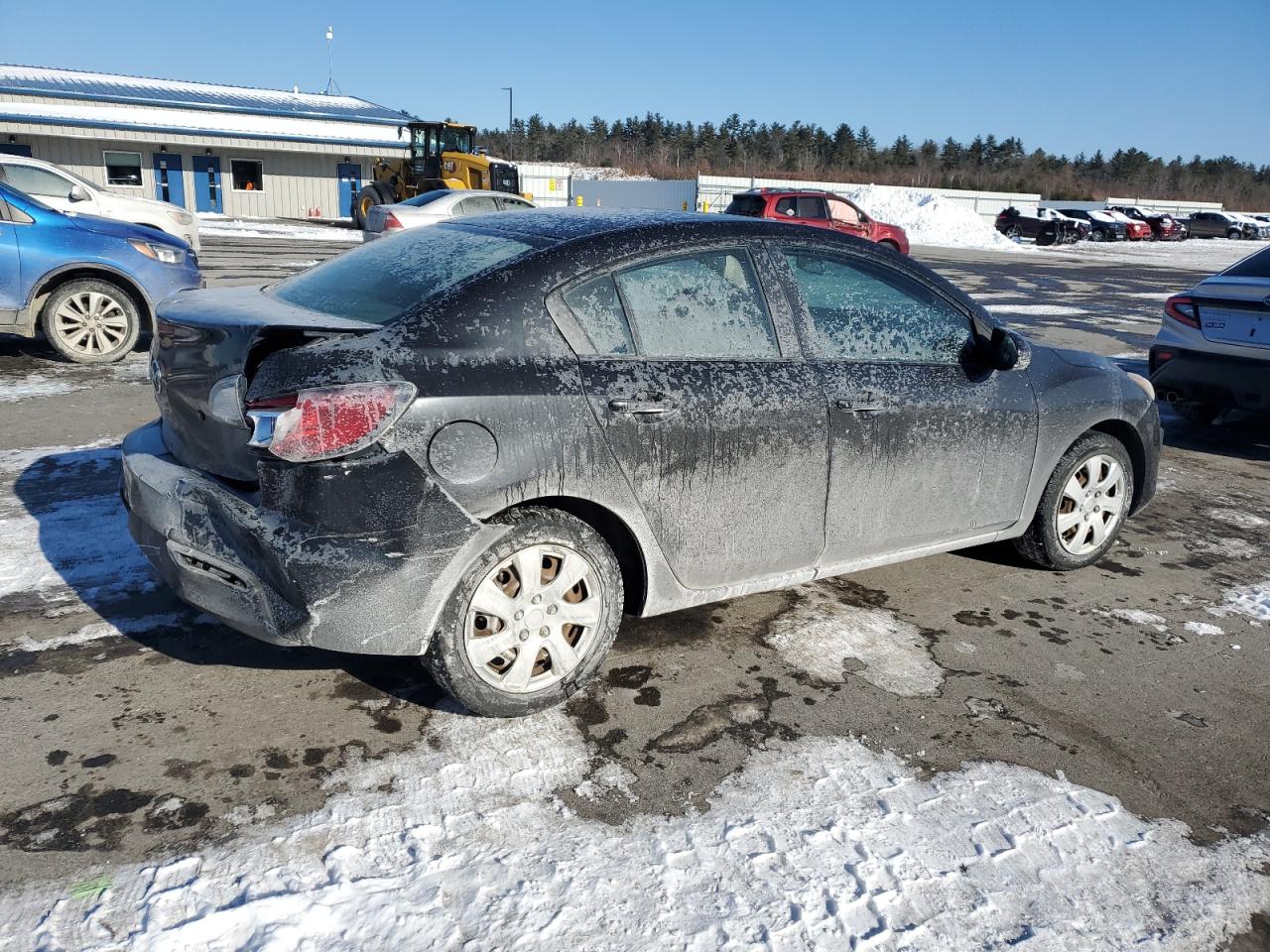 2011 Mazda 3 VIN JM1BL1UG7B1420803 Copart auction photo, rear end / minor dent/scratches damage thumbnail 3