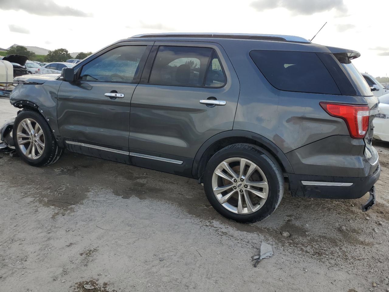 2018 Ford Explorer VIN 1FM5K7F89JGB63160 Copart auction photo, front end / mechanical damage thumbnail 2