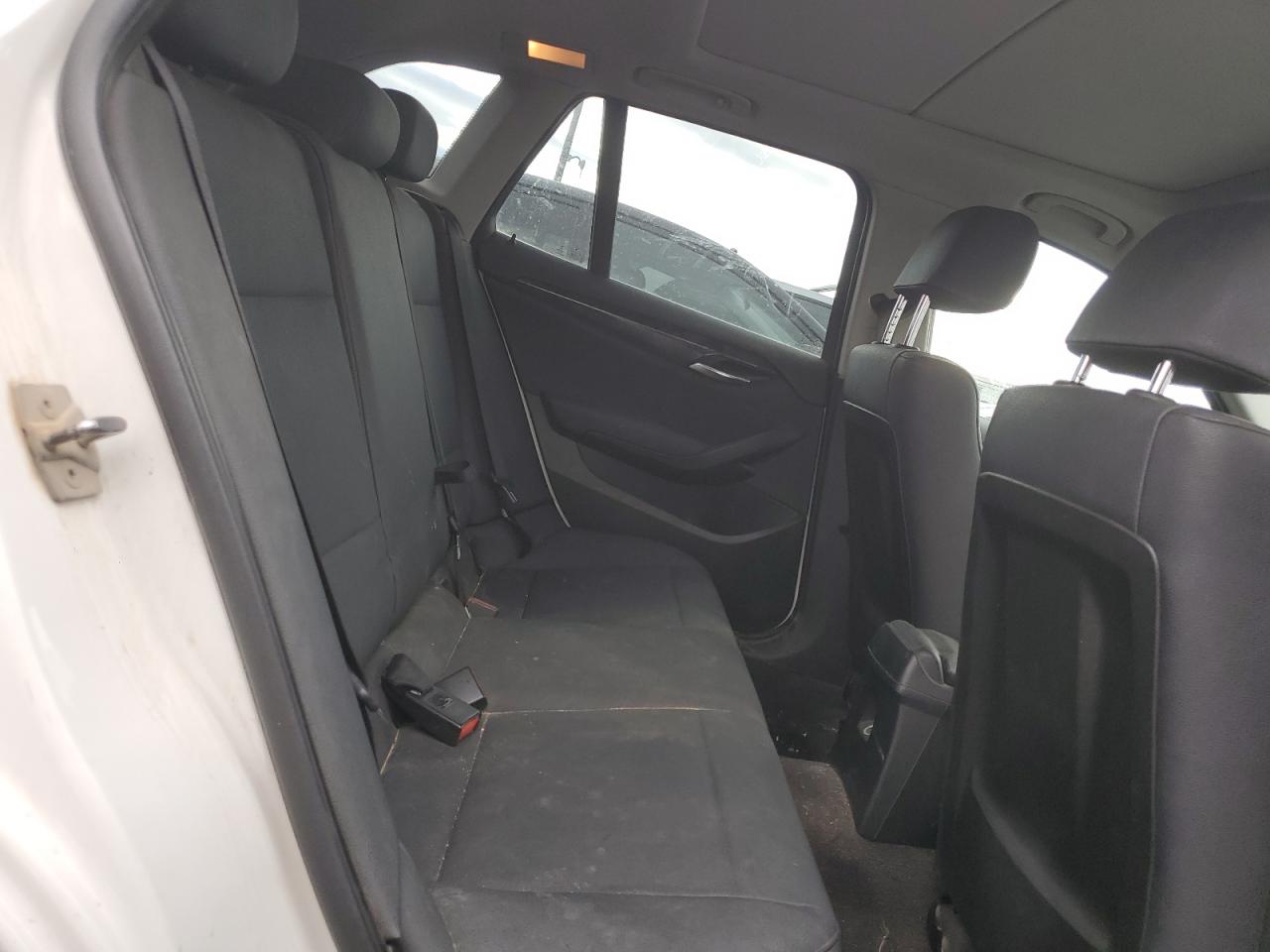 2014 BMW X1 VIN WBAVL1C54EVY22365 Copart auction photo, front end / rear end damage thumbnail 11