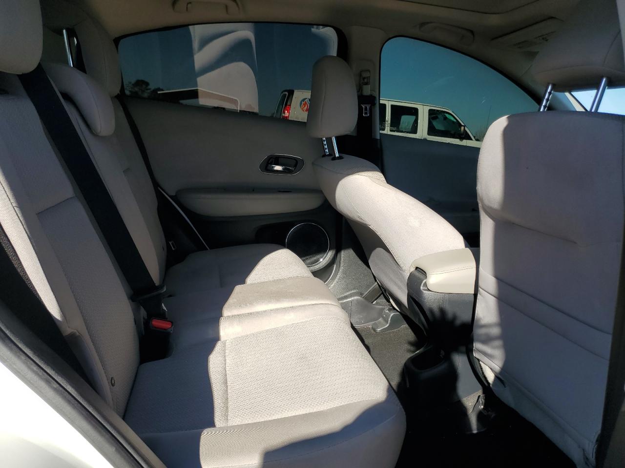 2017 Honda HR-V VIN 3CZRU5H54HM701426 Copart auction photo, front end / side damage thumbnail 11