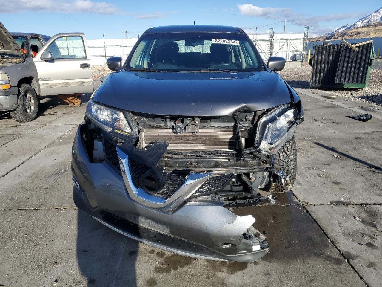 2016 Nissan Rogue VIN JN8AT2MV2GW142424 Copart auction photo, front end / side damage thumbnail 5