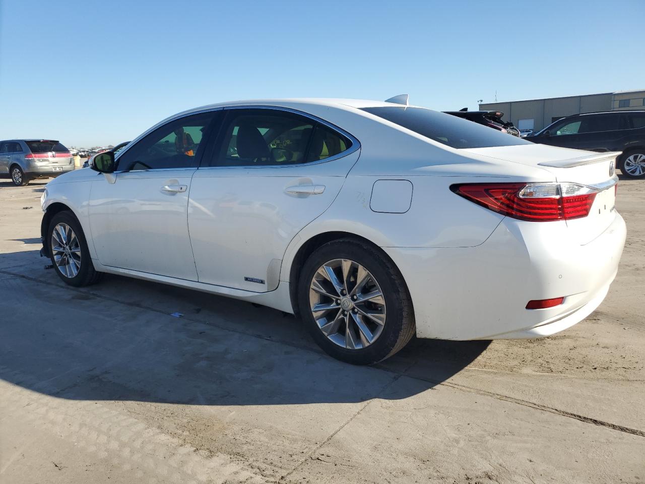 2015 Lexus ES VIN JTHBW1GG0F2081593 Copart auction photo, front end damage thumbnail 2