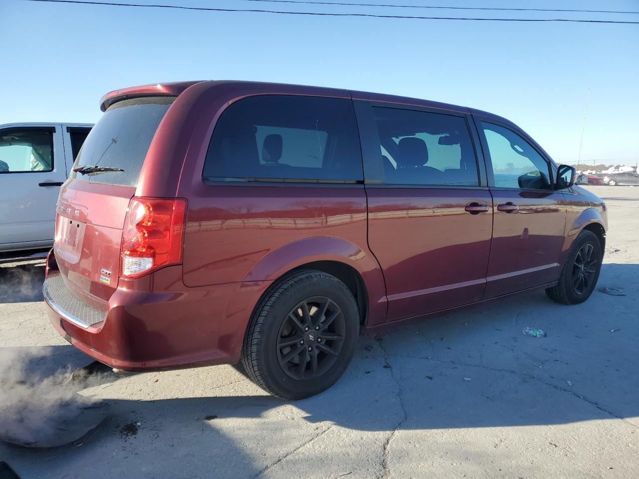 2019 Dodge Caravan VIN 2C4RDGEG3KR764346 Copart auction photo, front end damage thumbnail 3