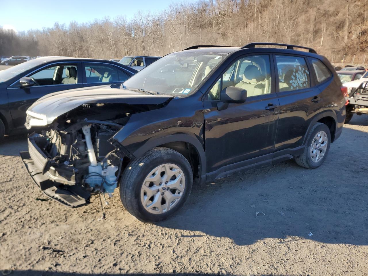 2019 Subaru Forester VIN JF2SKACC0KH499094