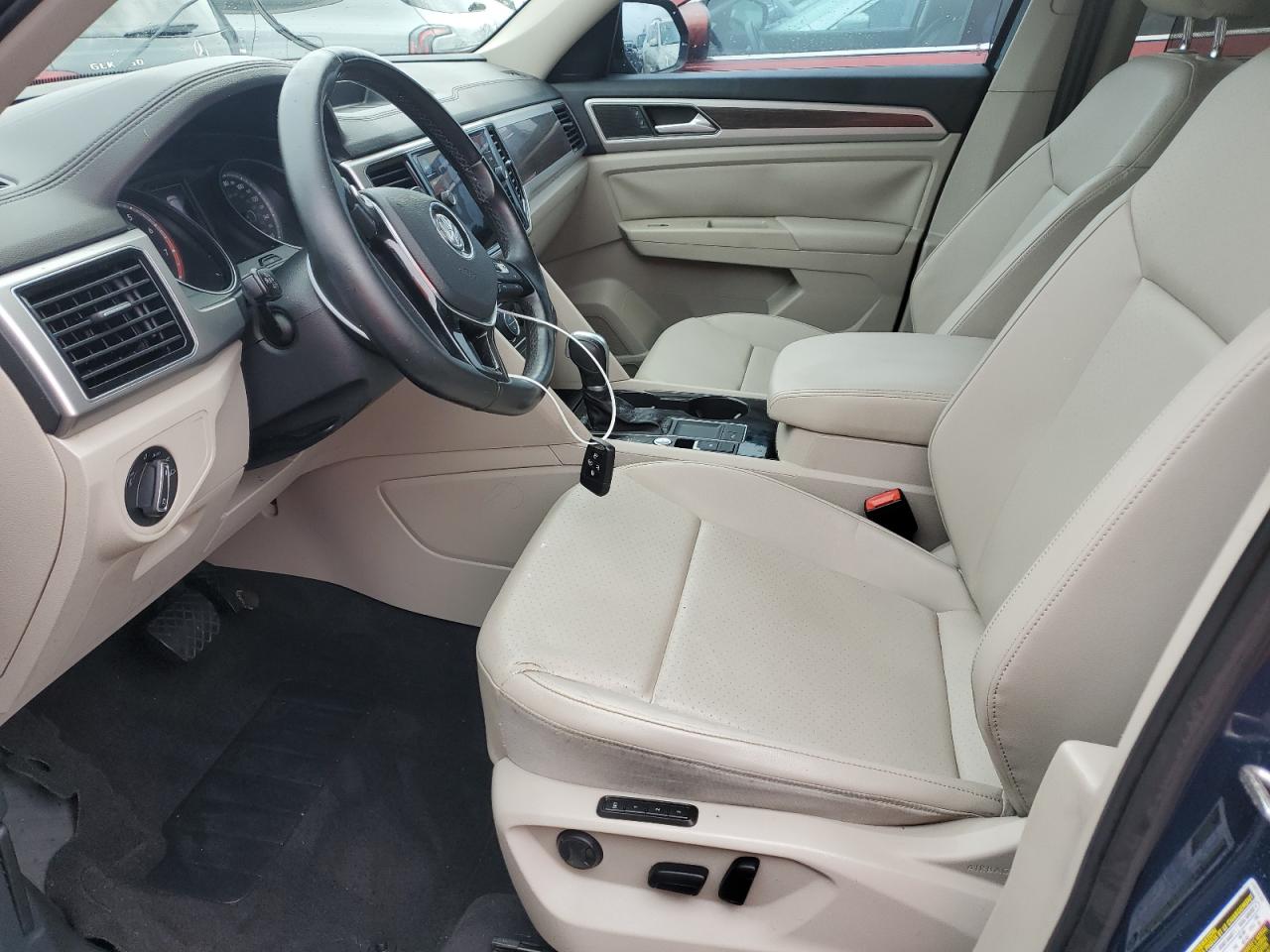2018 Volkswagen Atlas VIN 1V2EP2CA3JC597824 Copart auction photo, water/flood damage thumbnail 7