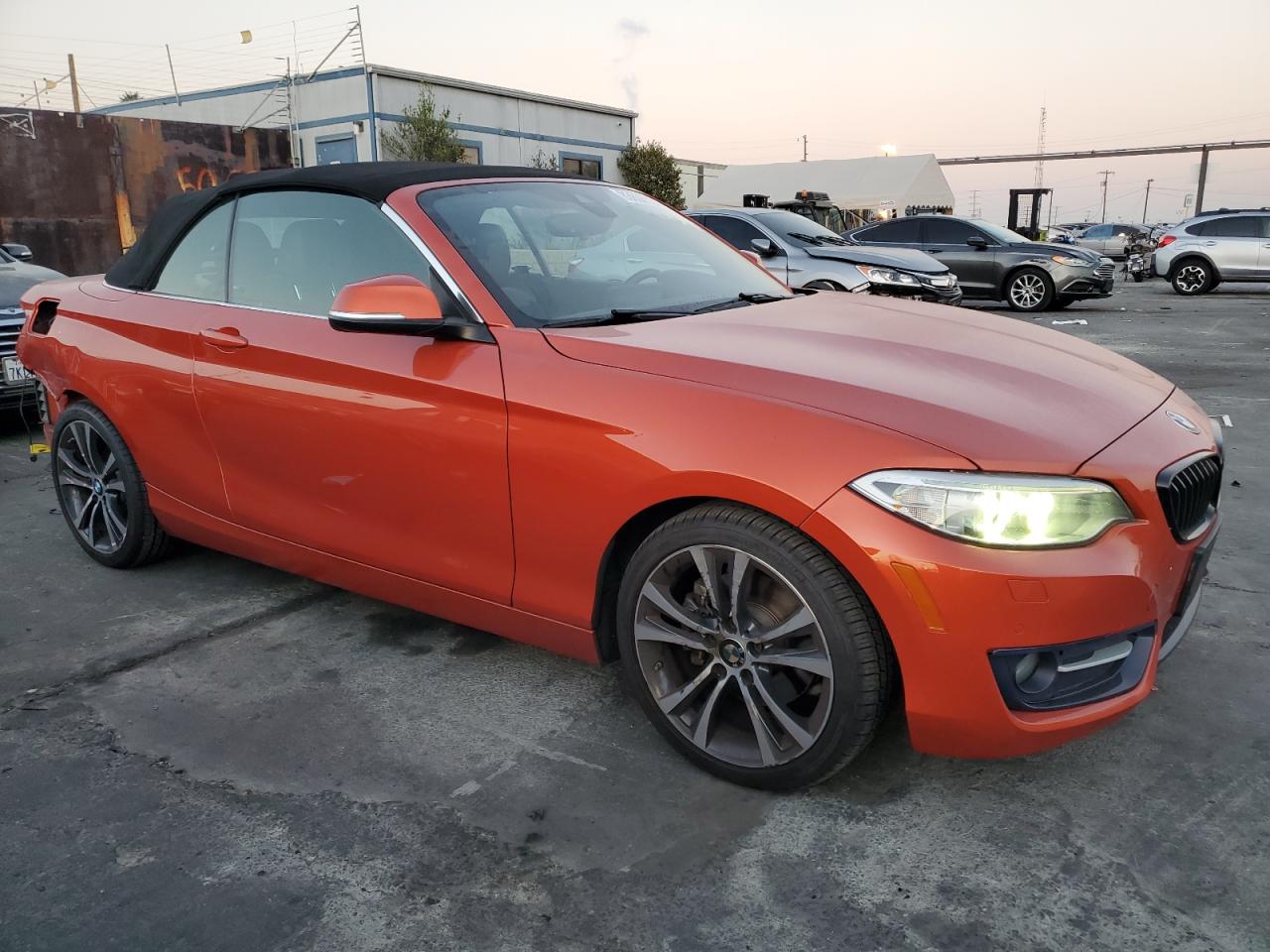 2017 BMW 2er VIN WBA2M9C33HV717575 Copart auction photo, rear end damage thumbnail 4