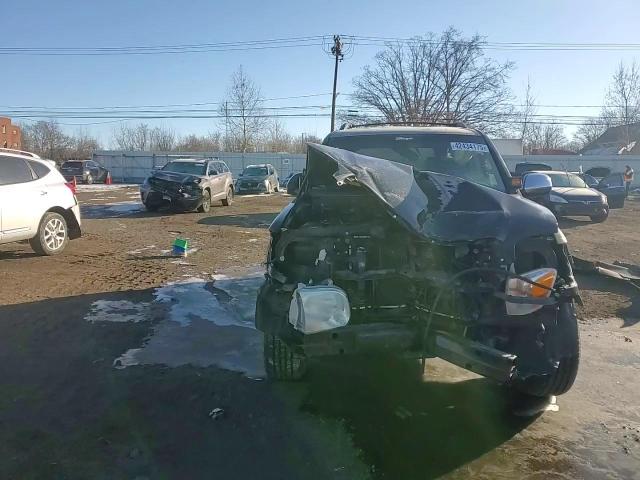 2007 Toyota Sequoia VIN 5TDBT48A17S287439 Copart auction photo, front end damage thumbnail 11