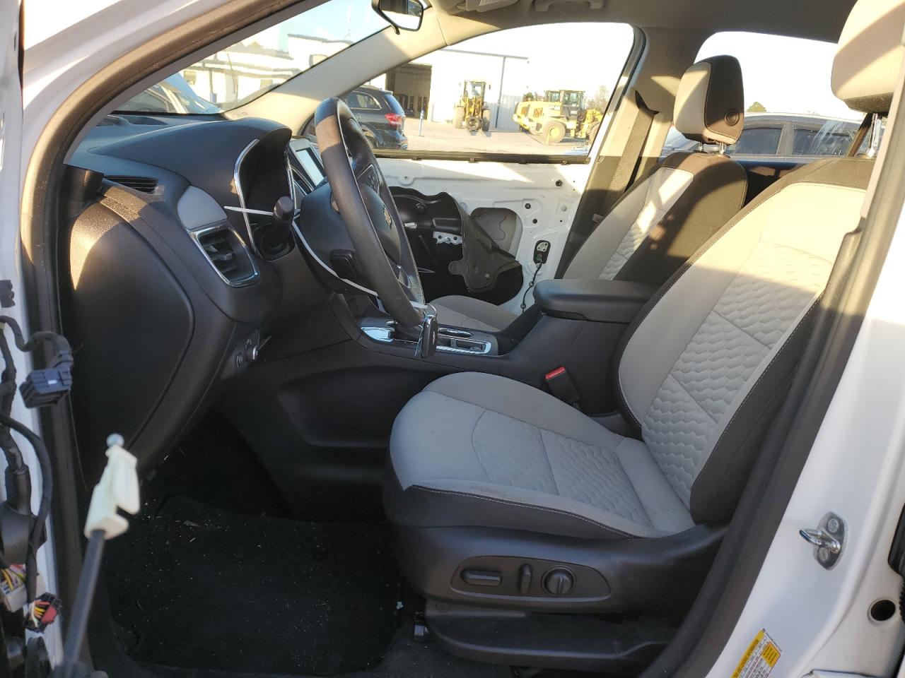 2019 Chevrolet Equinox VIN 2GNAXHEVXK6272107 Copart auction photo, front end / minor dent/scratches damage thumbnail 7