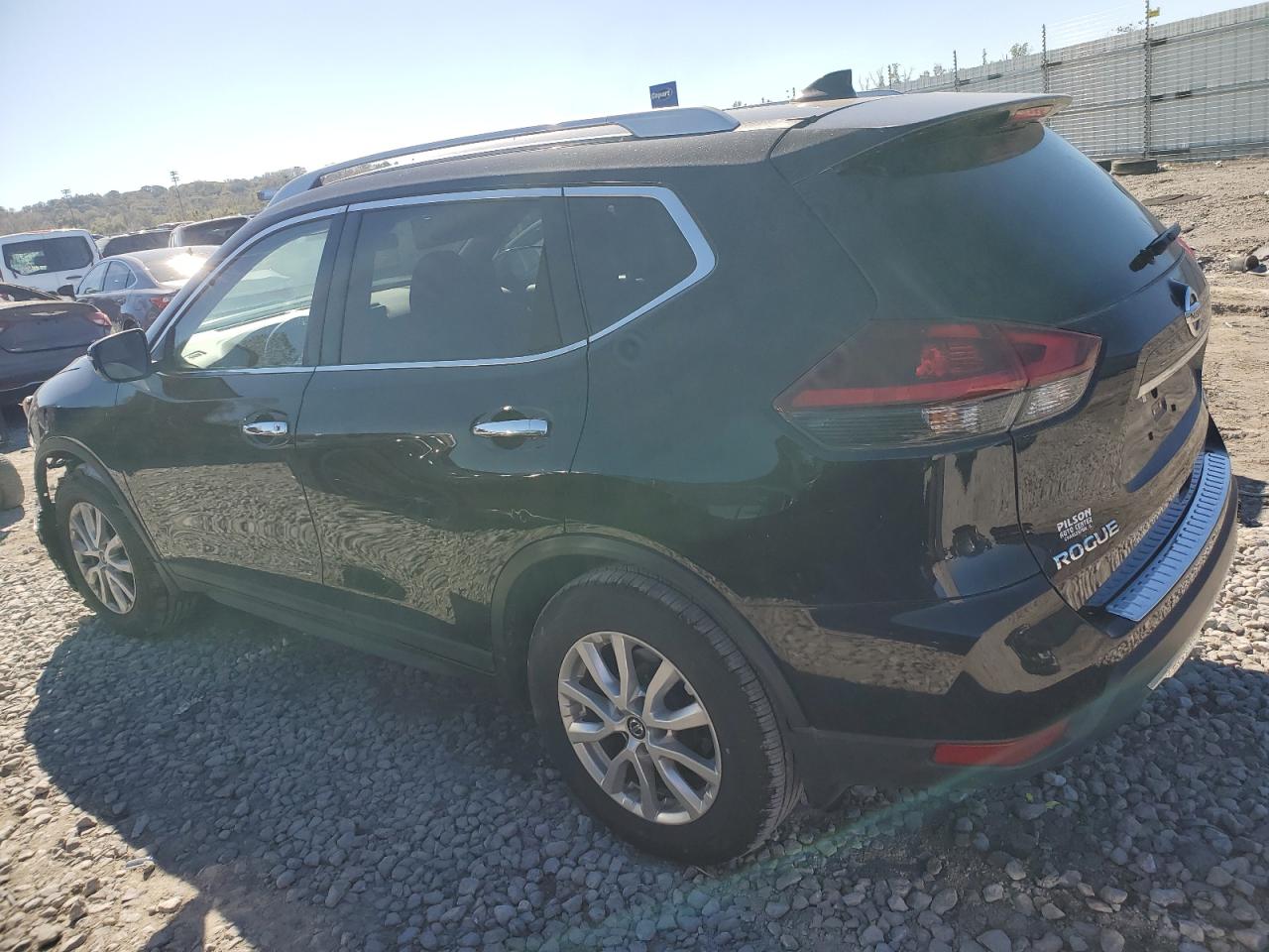 2019 Nissan Rogue VIN 5N1AT2MT6KC772527 Copart auction photo, front end damage thumbnail 2